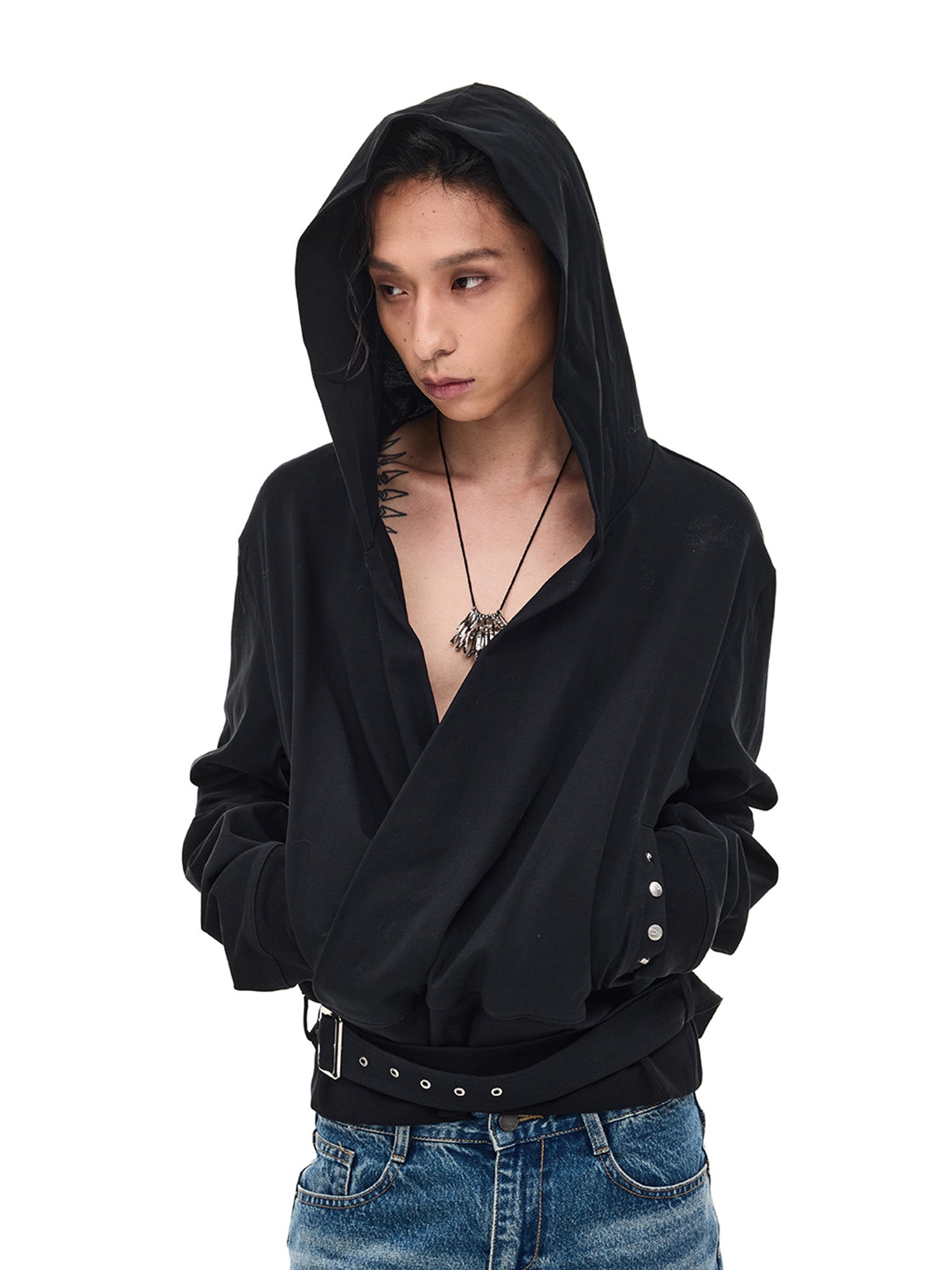 WHISTLEHUNTER Detachable-Belt Deep V-Cut Hardware Hoodie