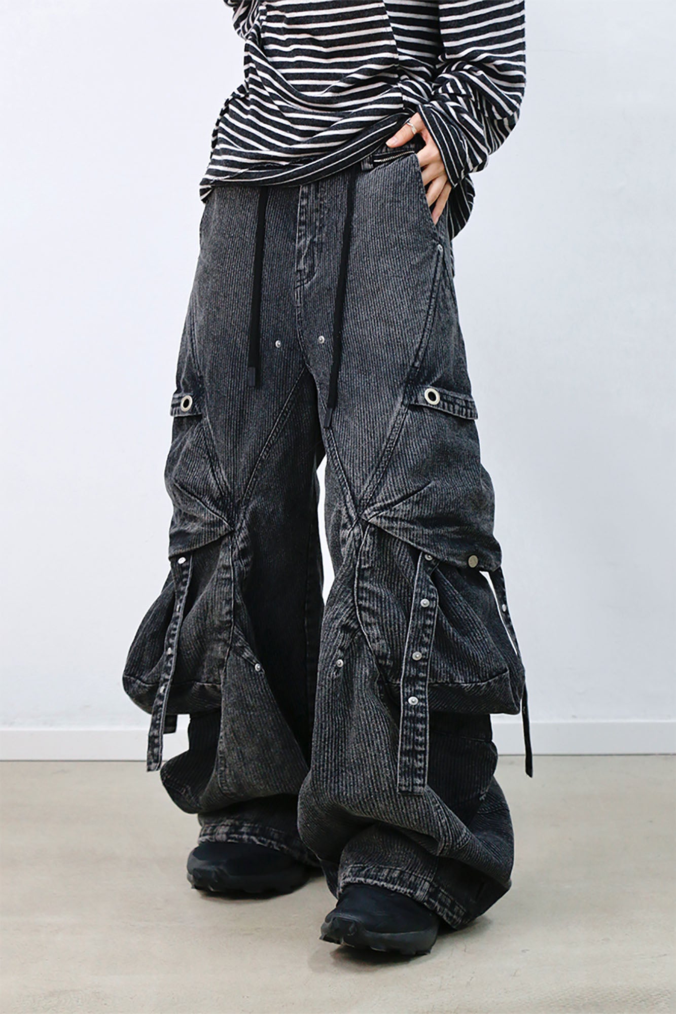 RELABEL Washed Paneled Strap Oversized Cargo Jeans Black, premium urban and streetwear designers apparel on PROJECTISR.com, RELABEL