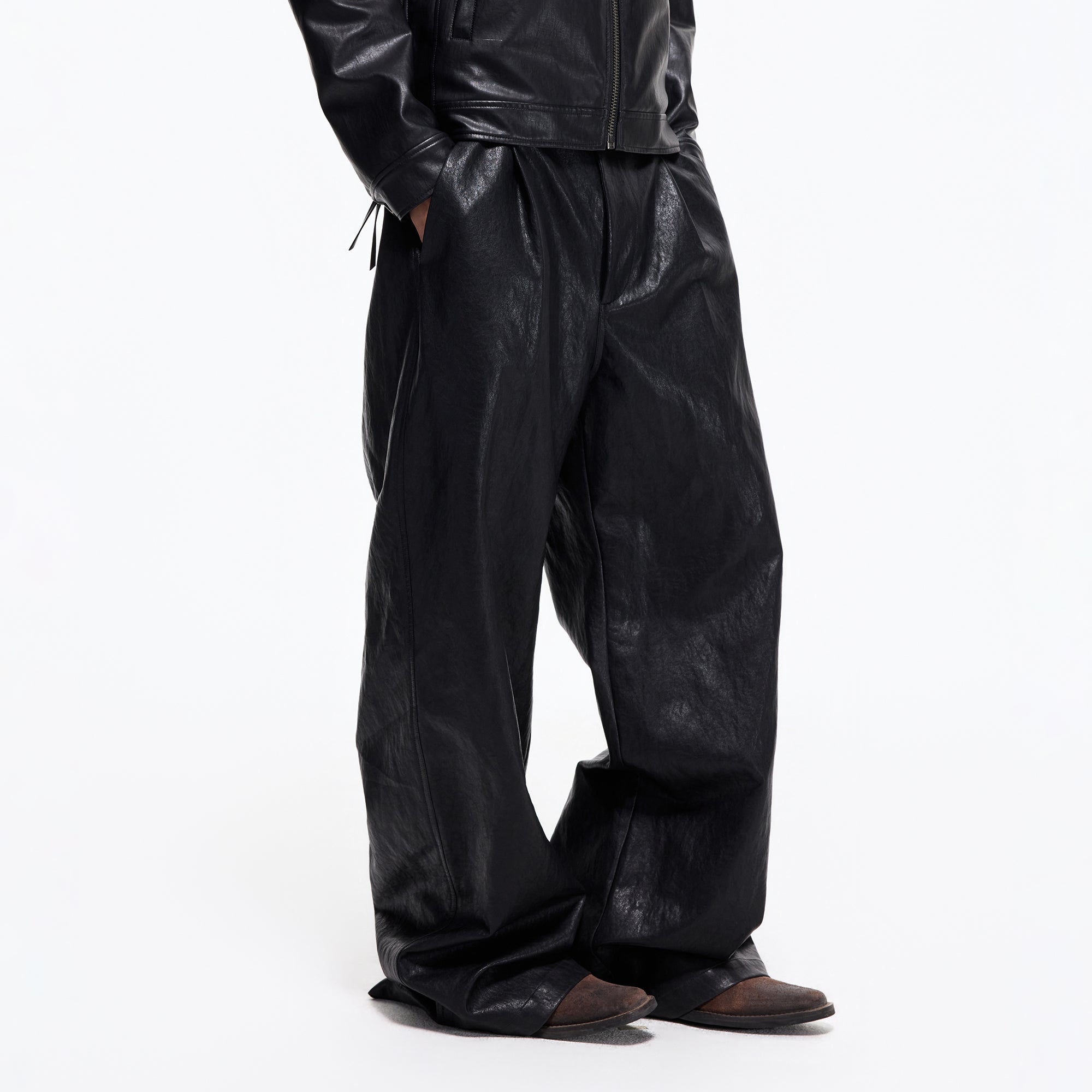 2000RSK Pleated Straight-Leg Faux Leather Trousers
