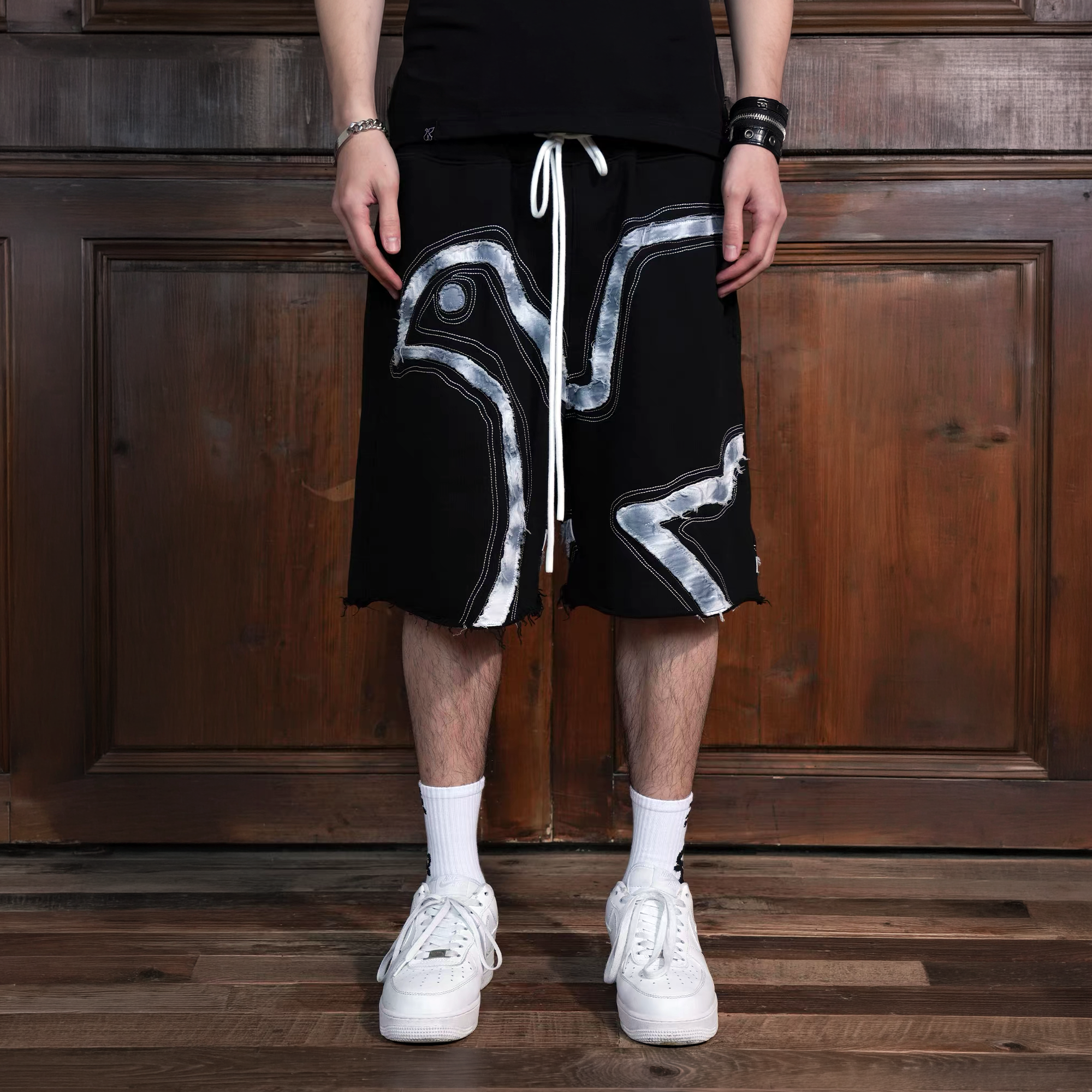 VINKID Dove Patch Drawstring Shorts