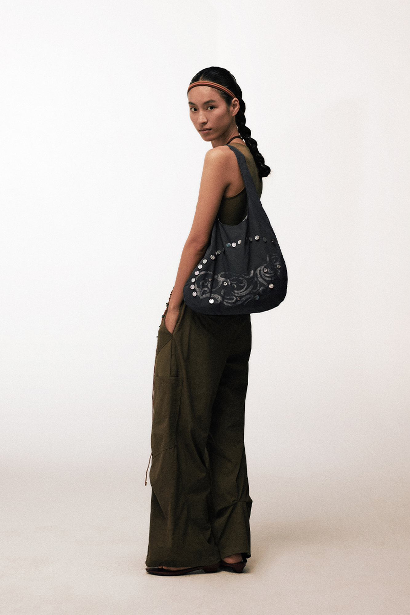 CONPCONP Tai Chi Disc-Embellished Canvas Shoulder Bag