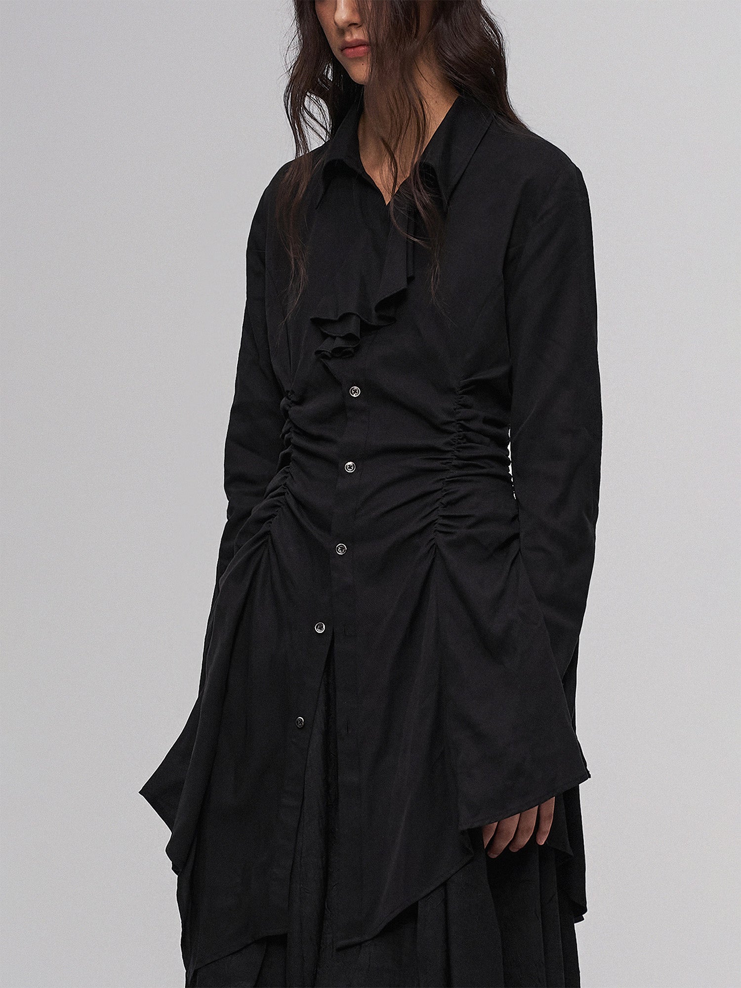 ILNya Nieternite Nifutur Asymmetric Ruched Waist Ruffle-Neck Long Shirt Black