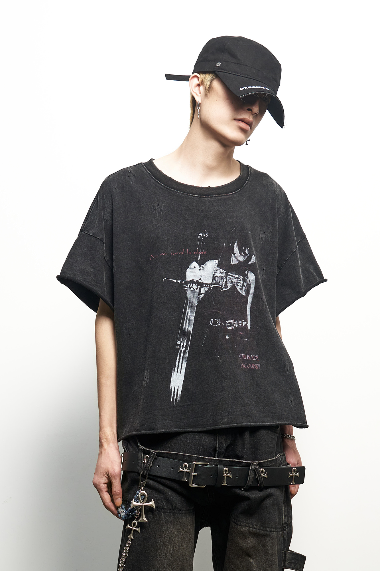 ANTI WAR REVIVAL Retro Distressed Raw Edge T-Shirt