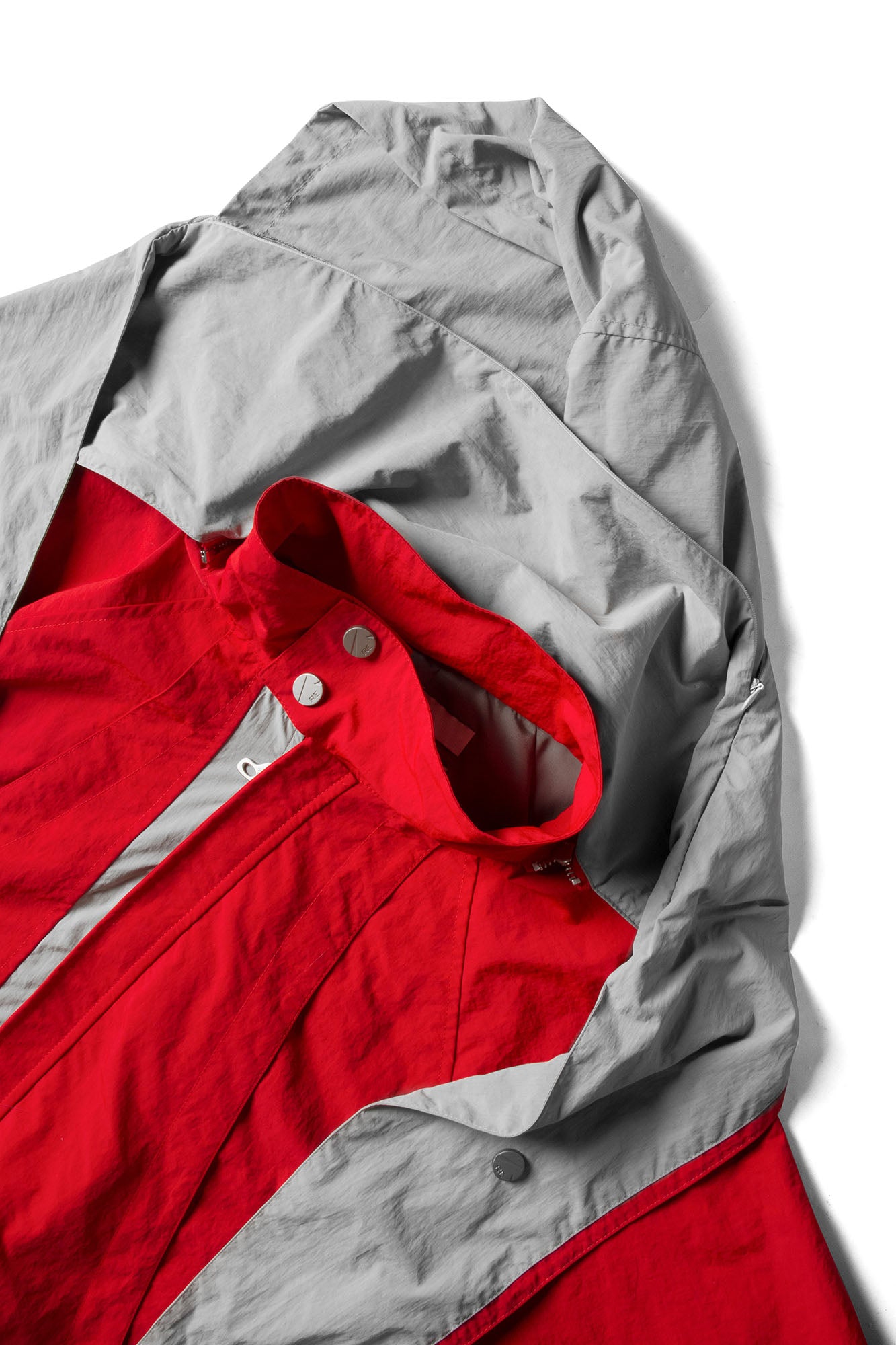 RELABEL Detachable Hood Oversized Jacket