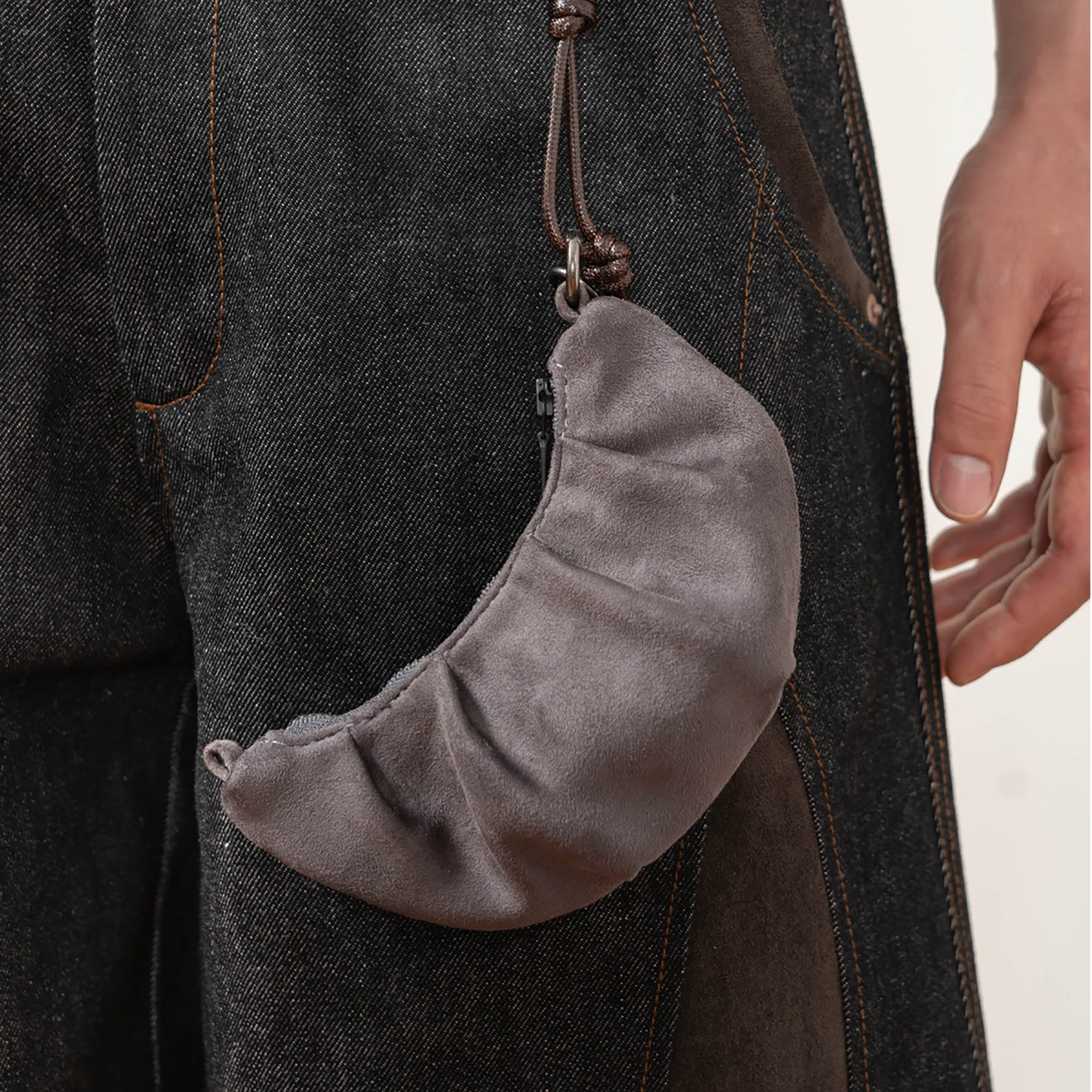 MOITIEDEPETALE Mini Croissant Coin Pouch