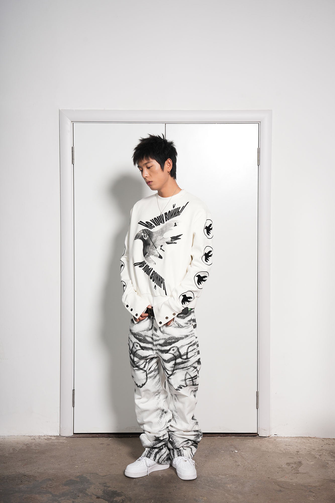 VINKID Tiger Camo Peace Dove Straight-Leg Pants