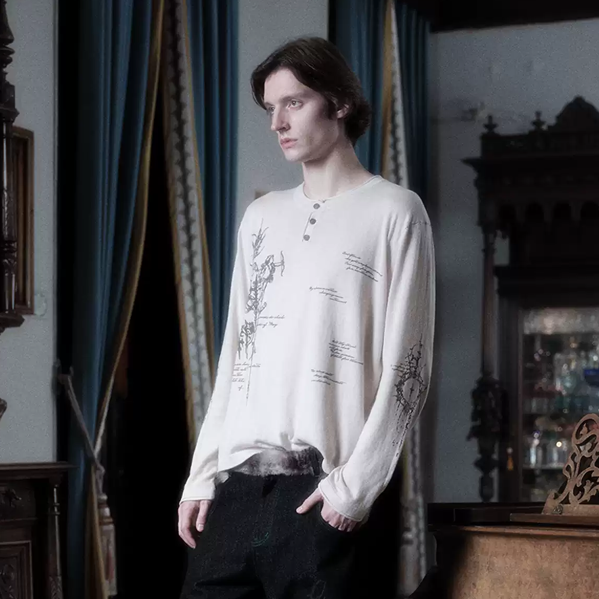 WANNA LAB Graphic Henley Long-Sleeve Tee