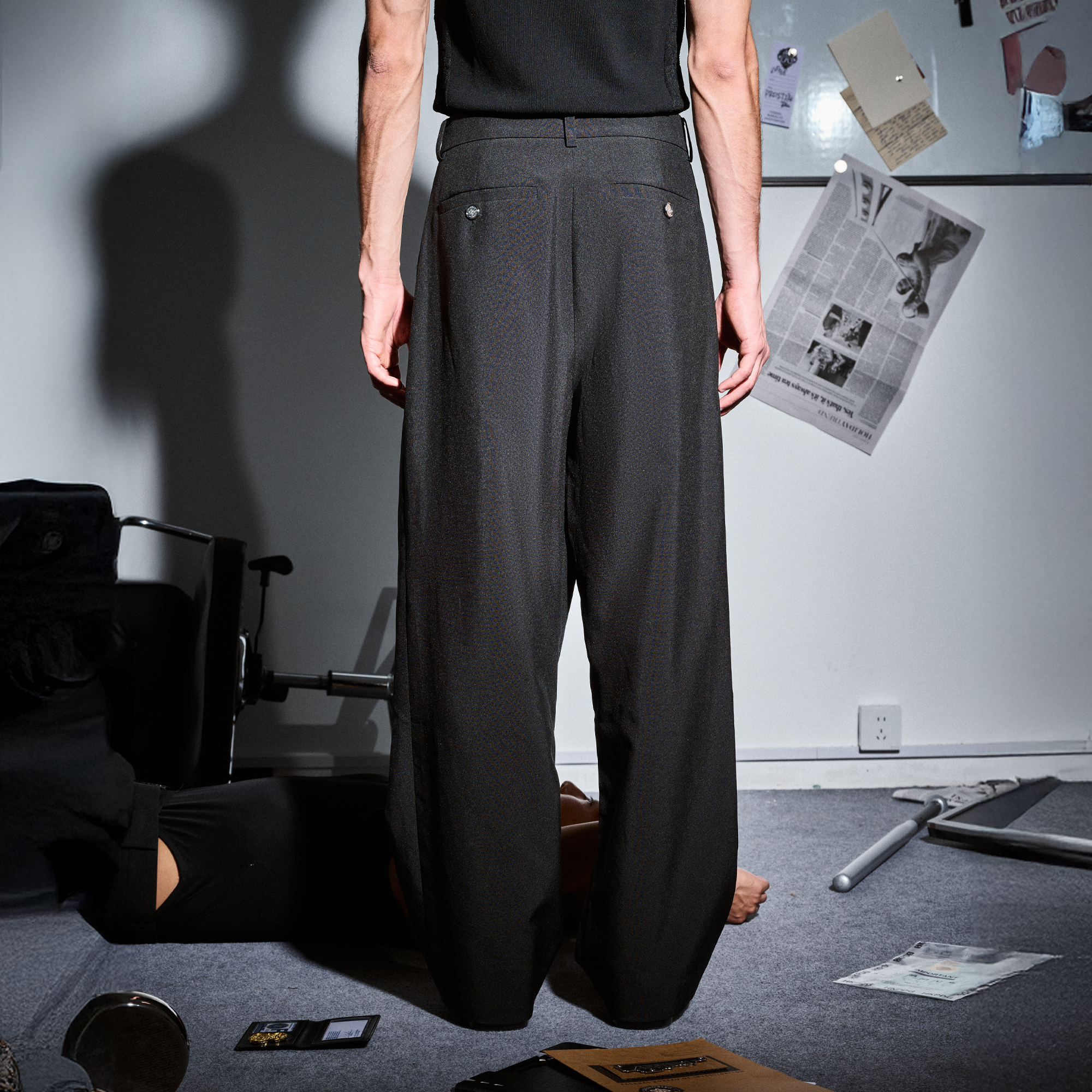 455EMBLE Asymmetric Waist Patch Wide-Leg Trousers