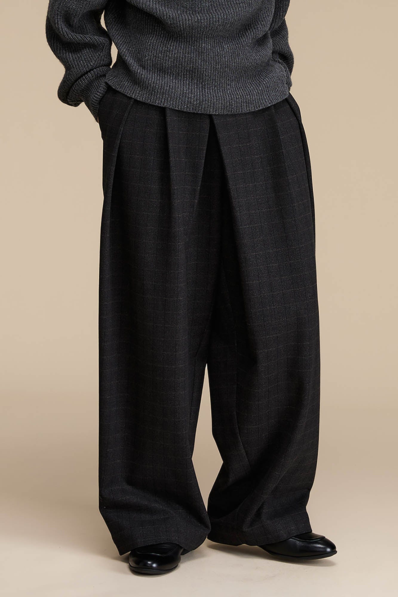 OPICLOTH Plaid Crinkled Wide-Leg Trousers