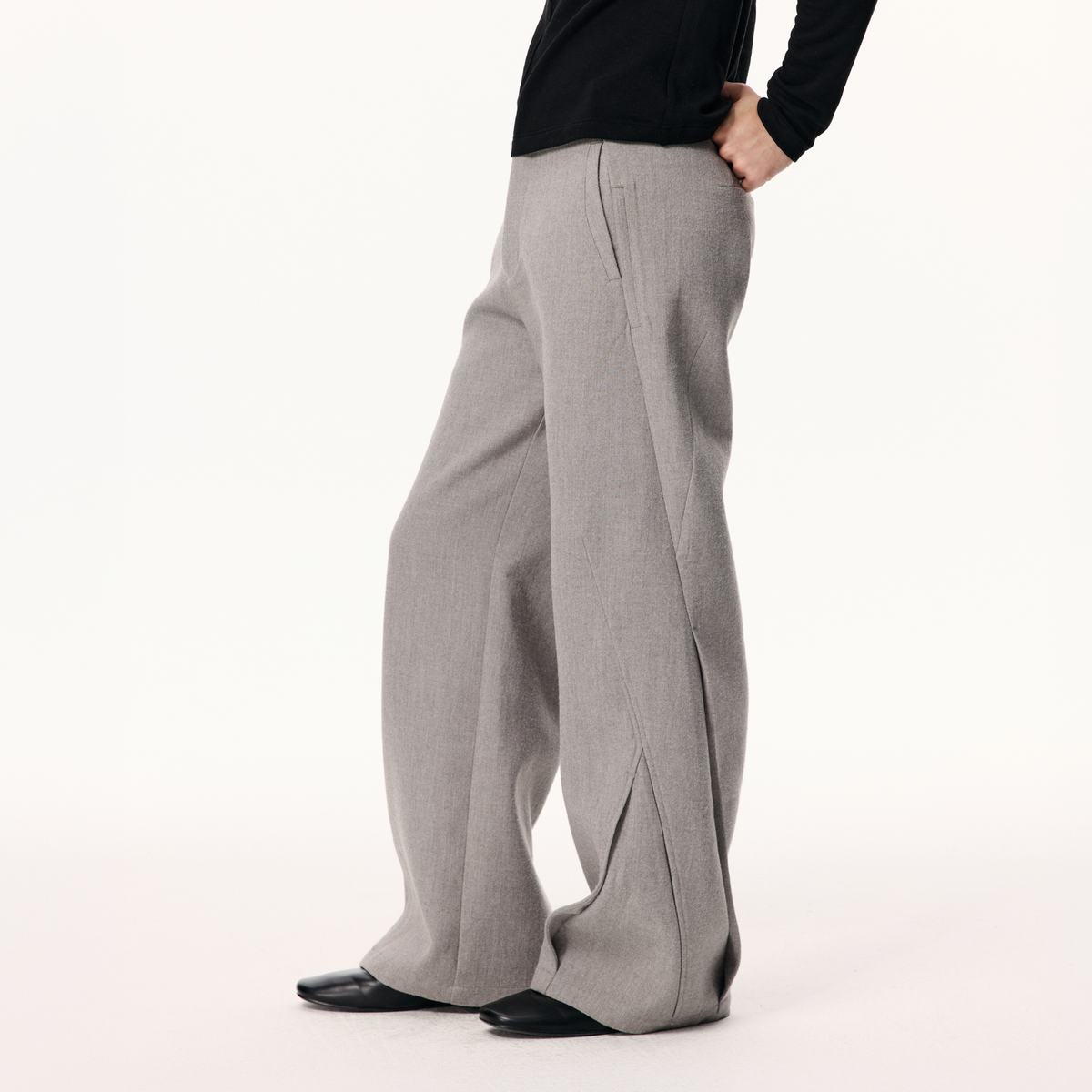 KREATE Linear Splice Flared Trousers