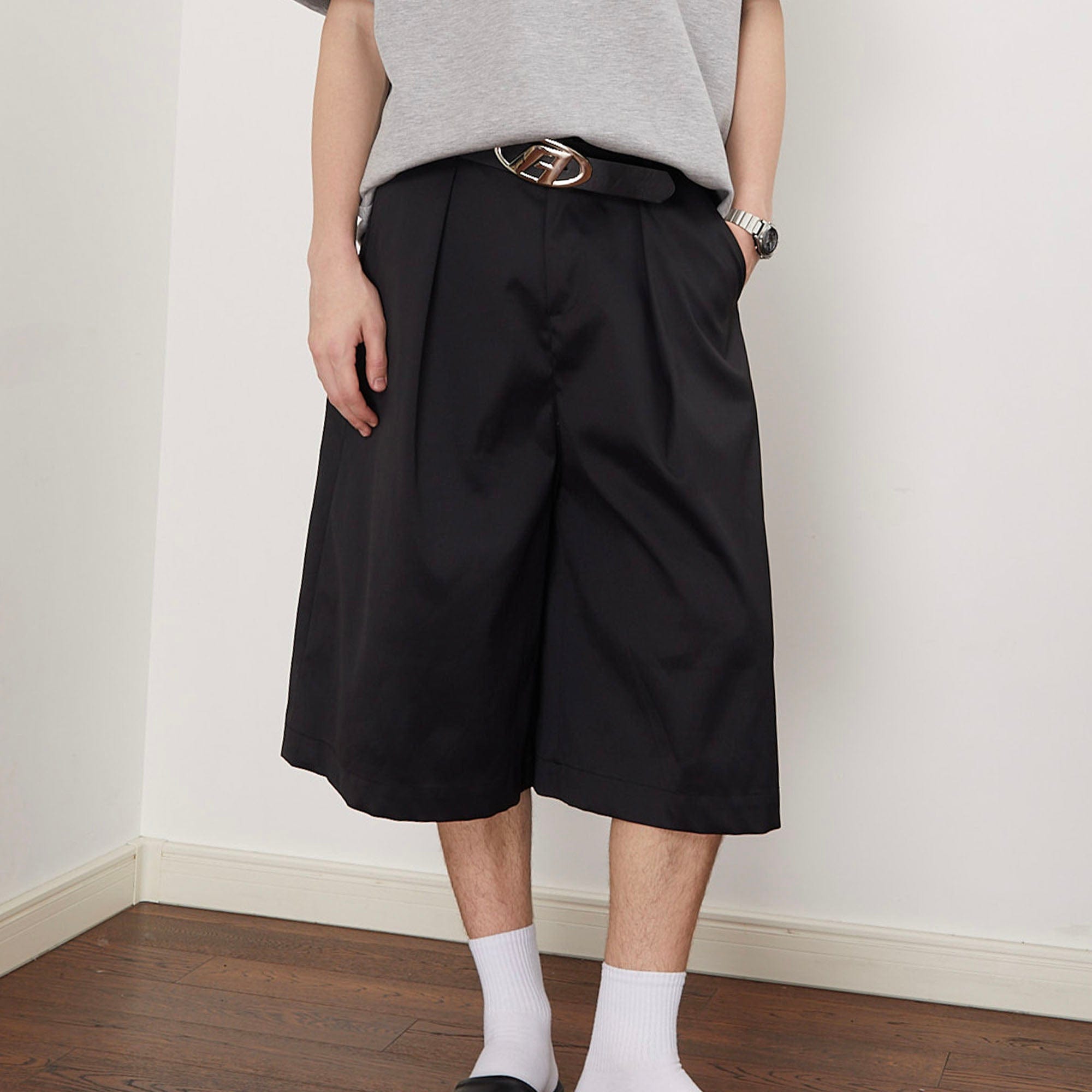 ASSEEN Pleated Wide-Leg Bermuda Shorts, premium urban and streetwear designers apparel on PROJECTISR.com, ASSEEN