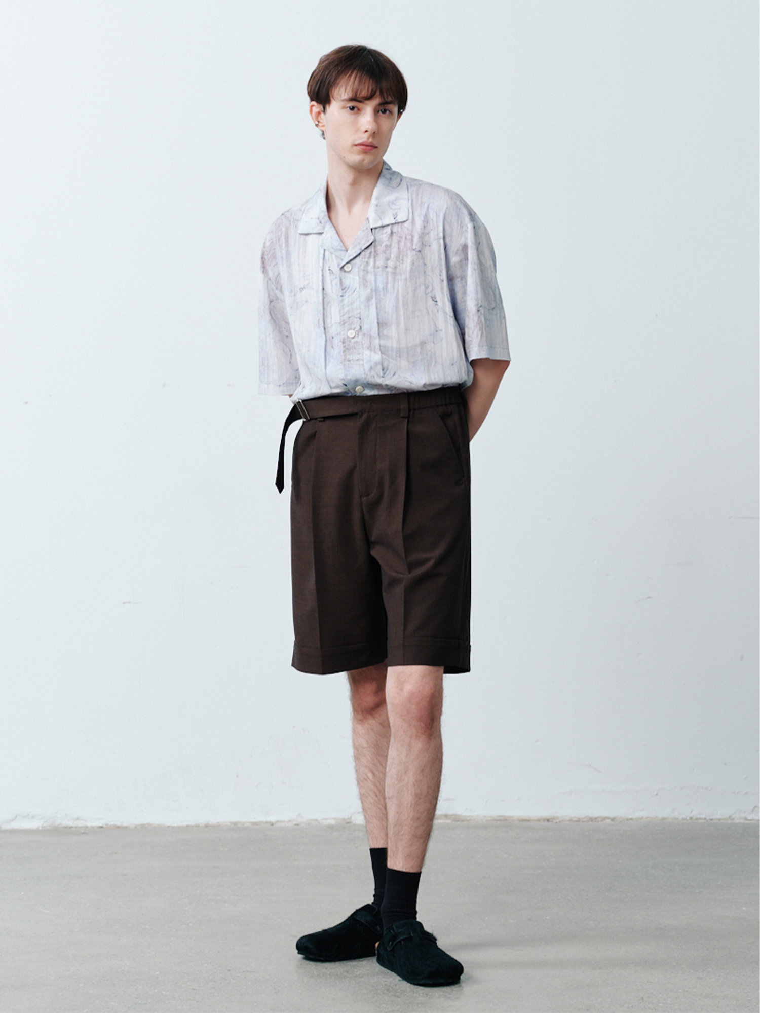 GRAINMUSTARD Pleated Linen-Blend Belt Tailored Shorts