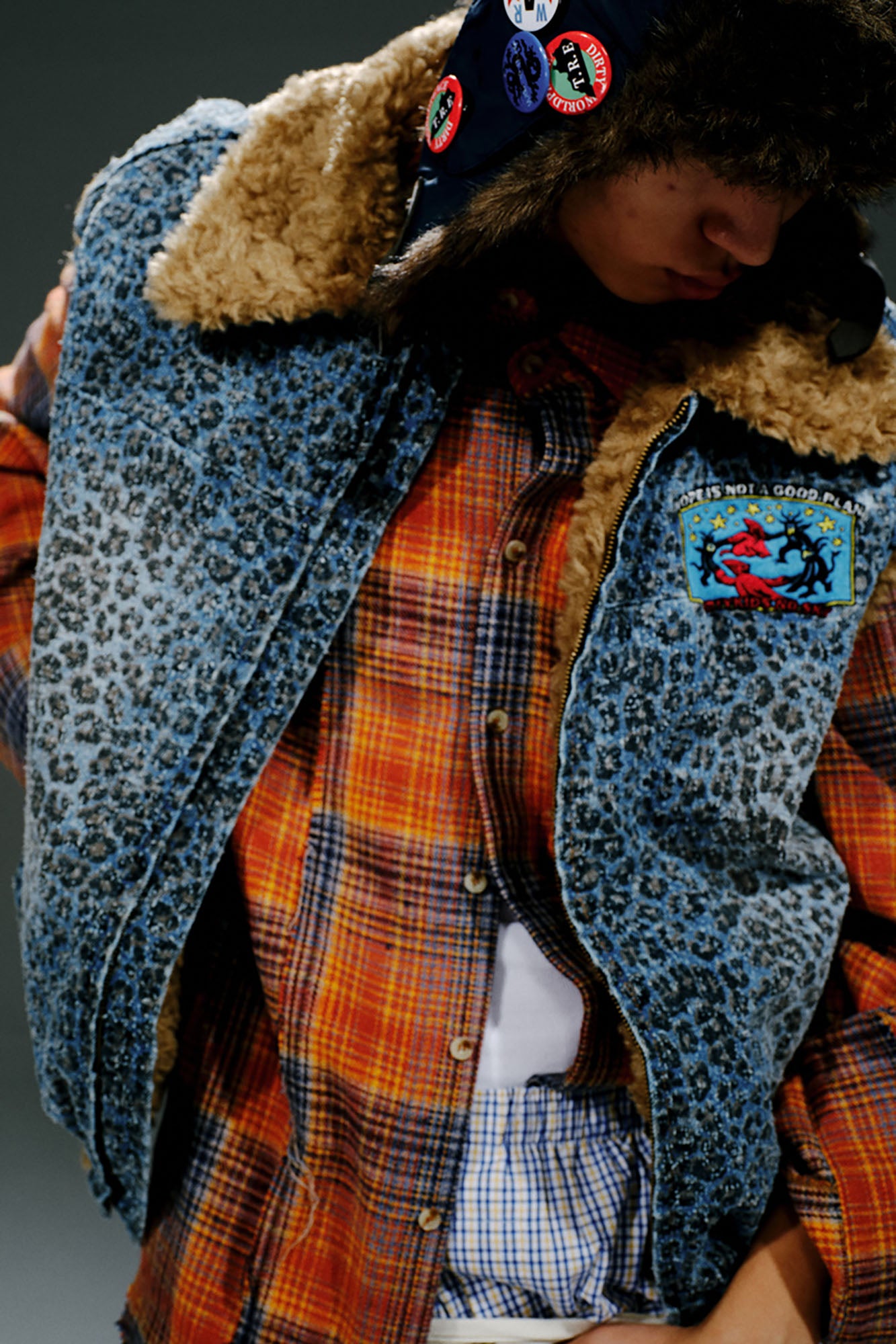 TRECLUB Faux-Fur Collar Leopard Quilted Vest