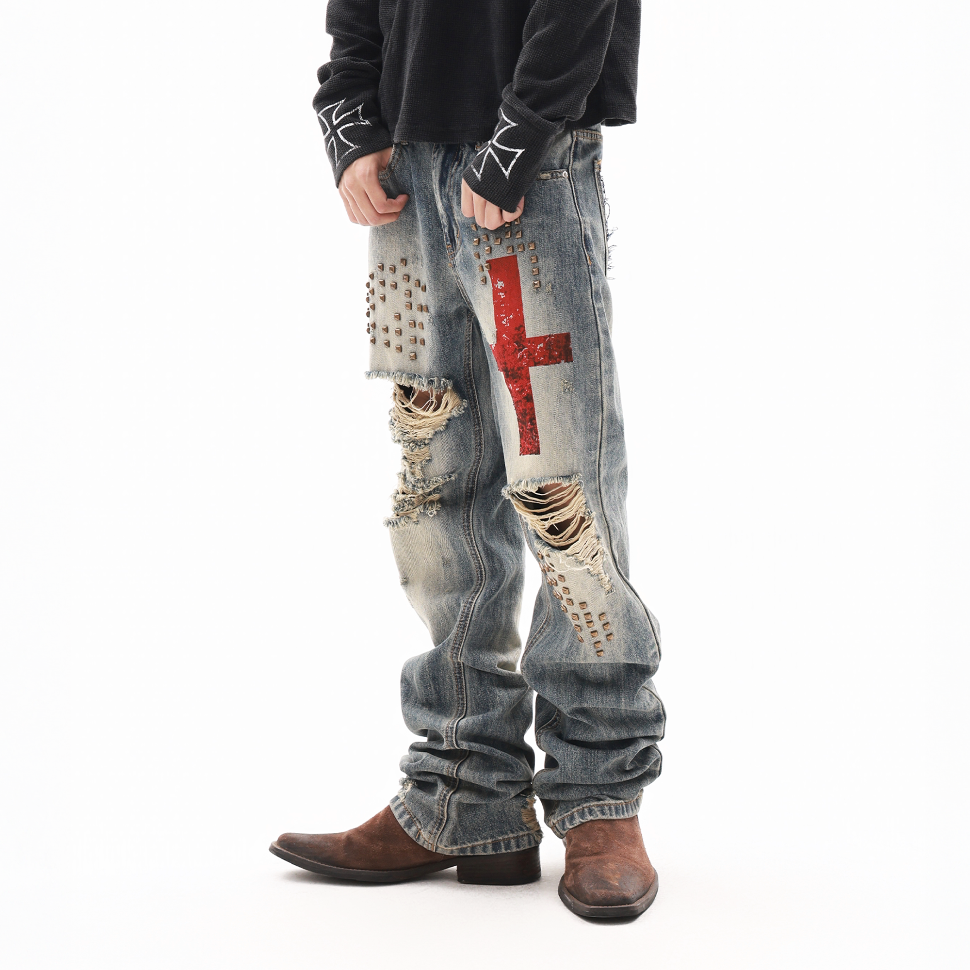 DETW Washed Distressed Rivet Stacked Curved Jeans