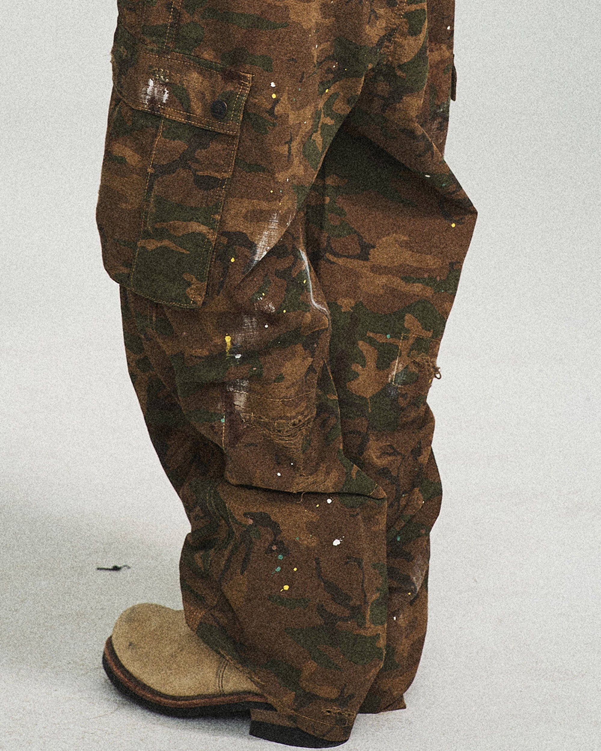 STEEPC Ink-Splashed Camo Cargo Pants Green