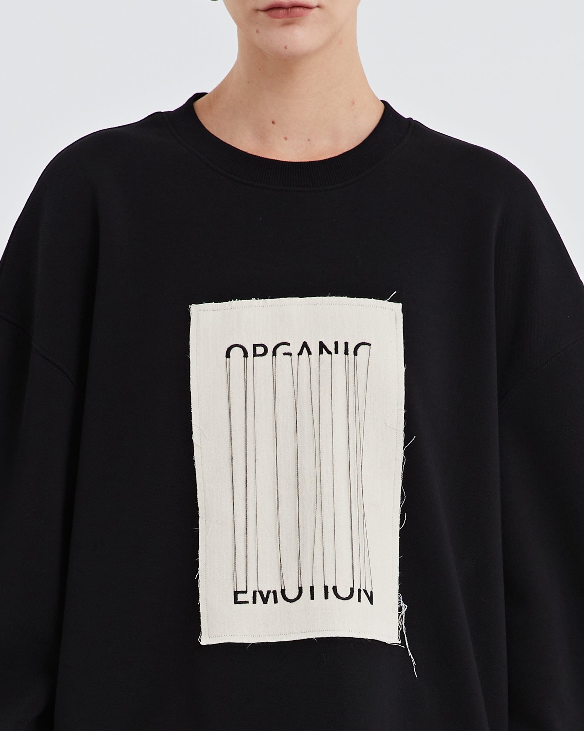 ORGANIC EMOTION The Loose Threads LOGO Sweatshirt