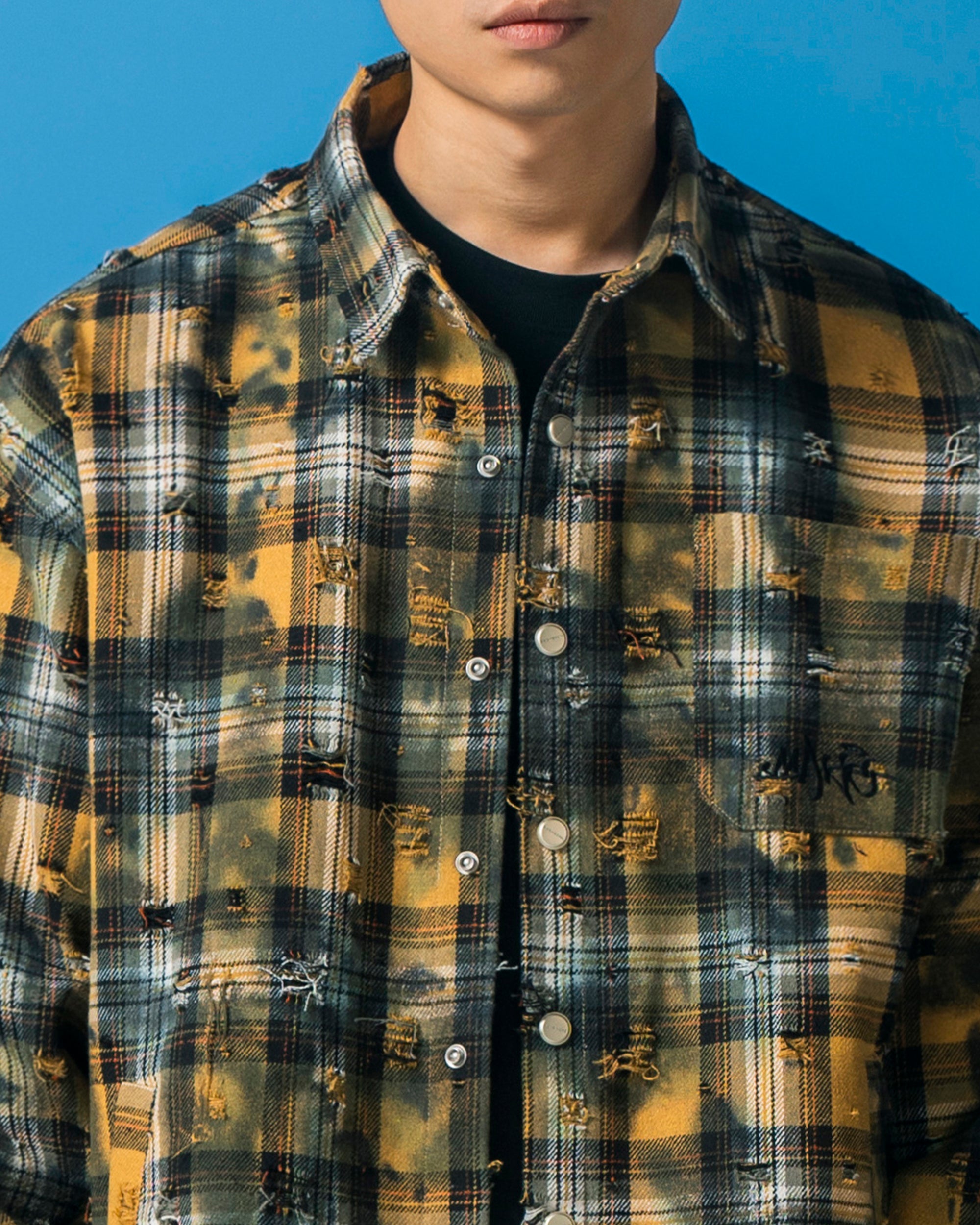 MAKEMORE Classic Distress Plaid Shirt