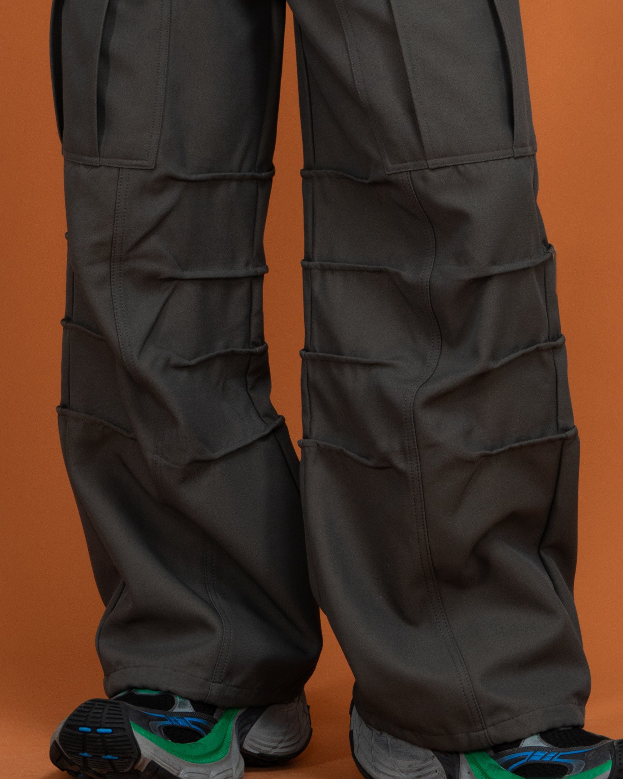 CLP Big-Pocket Crinkled Cargo Pants