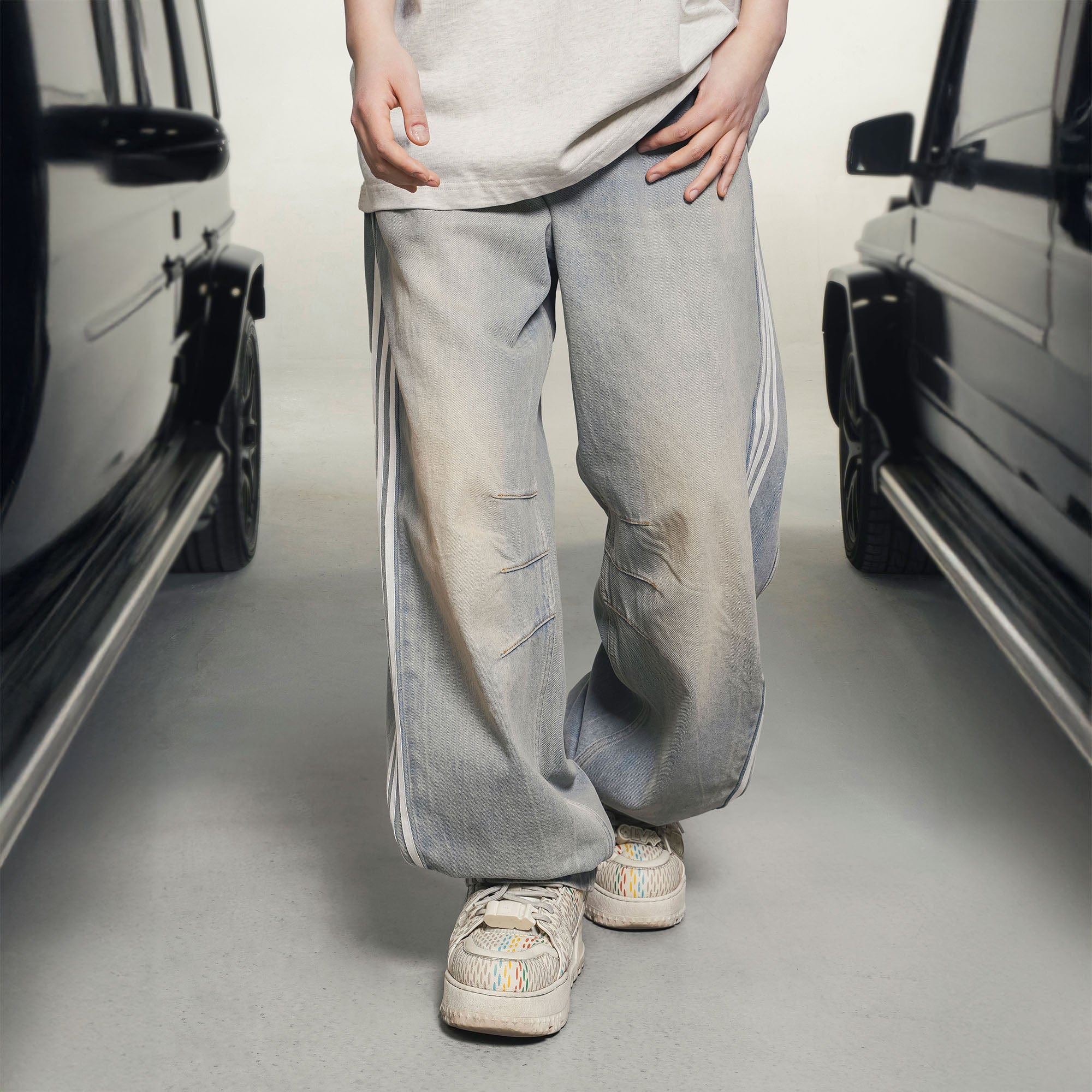 MAKEMORE Retro Washed Stripe Pleated Knees Jeans, premium urban and streetwear designers apparel on PROJECTISR.com, MAKEMORE