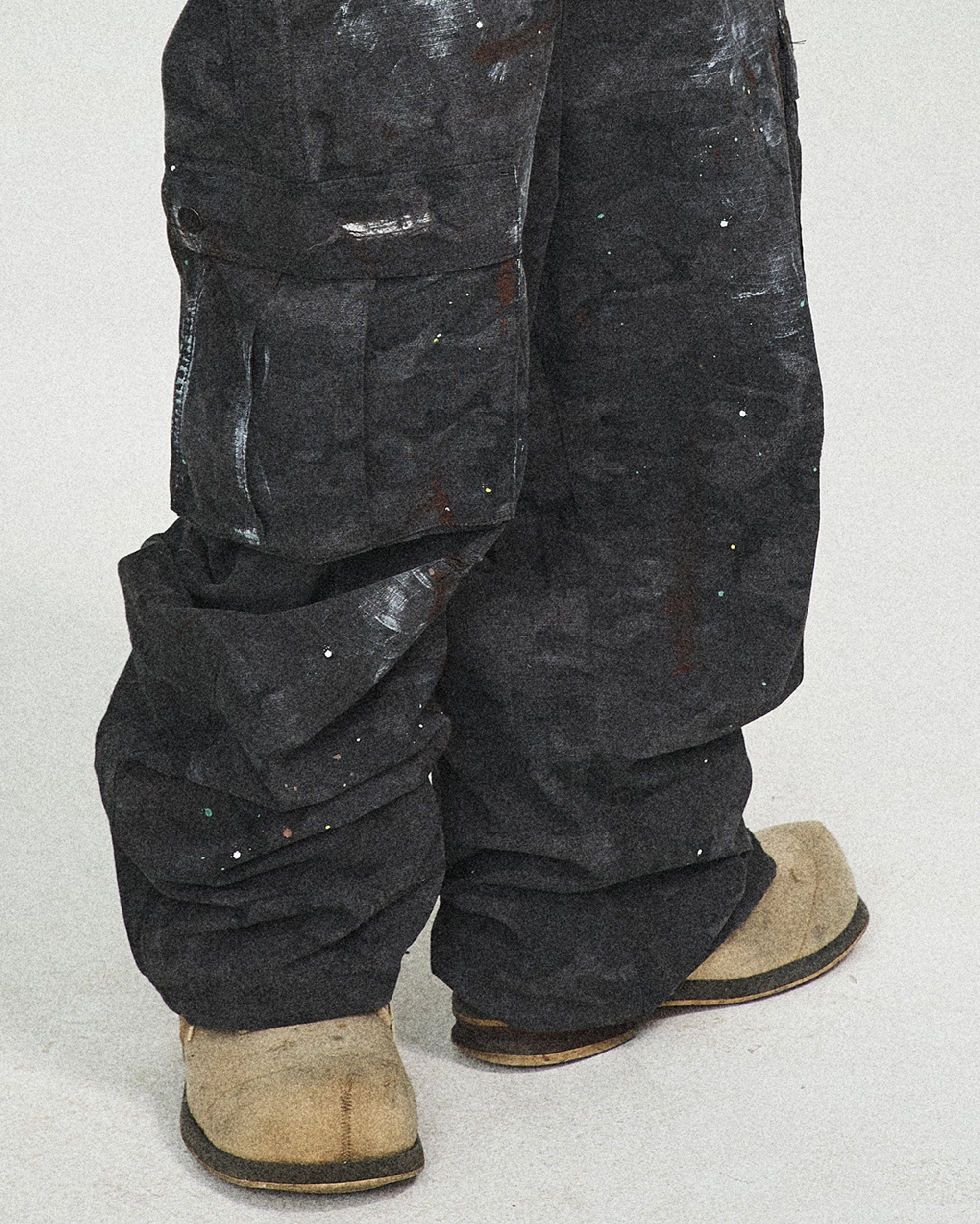 STEEPC Ink-Splashed Camo Cargo Pants Black