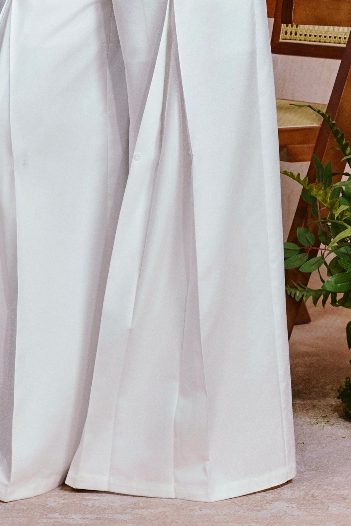 OIPWORD Middle-Pleated Oversized Trousers, premium urban and streetwear designers apparel on PROJECTISR.com, OIPWORD
