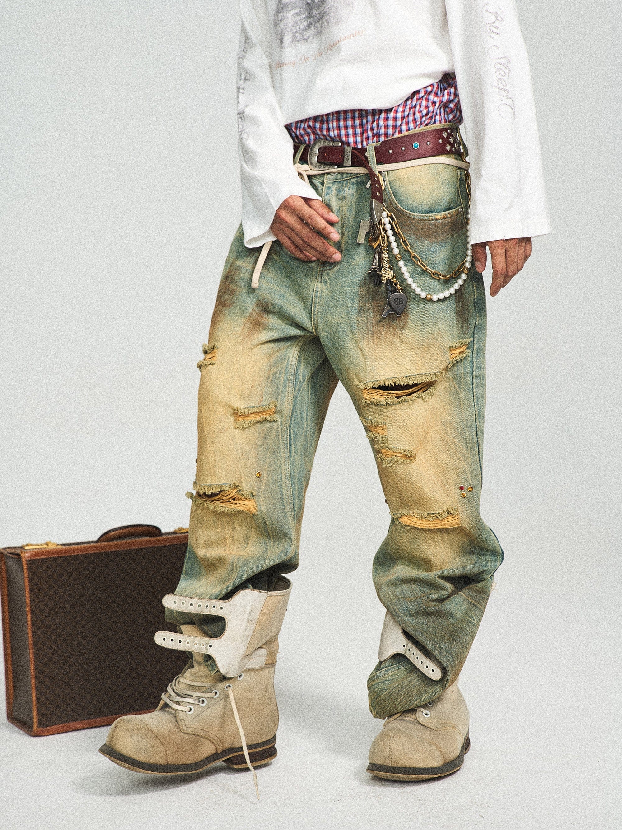 STEEPC Acid-Washed Ripped Flare Jeans