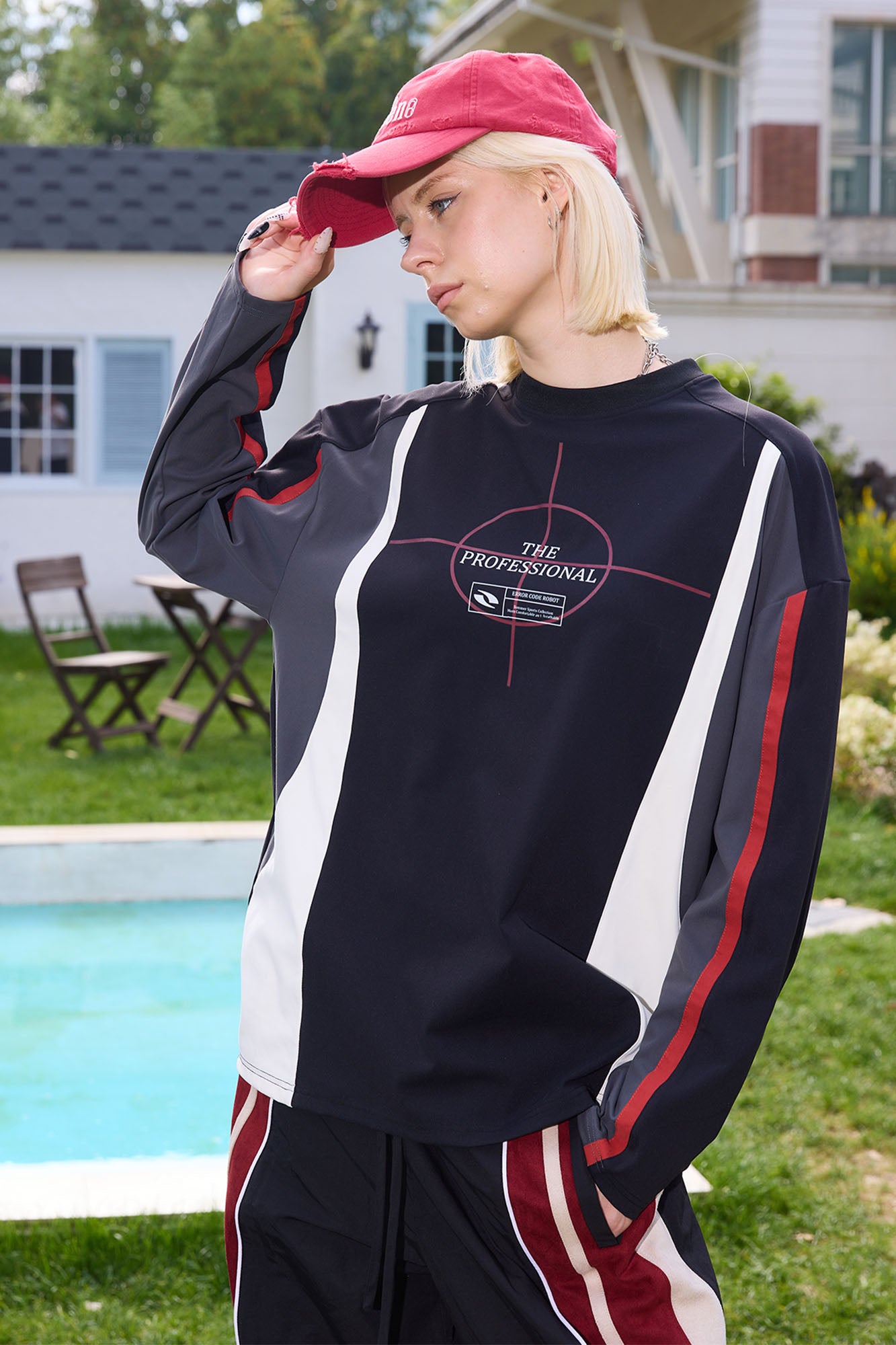 ERROR CODE ROBOT Athletic Contrast Paneled Long-Sleeve Tee