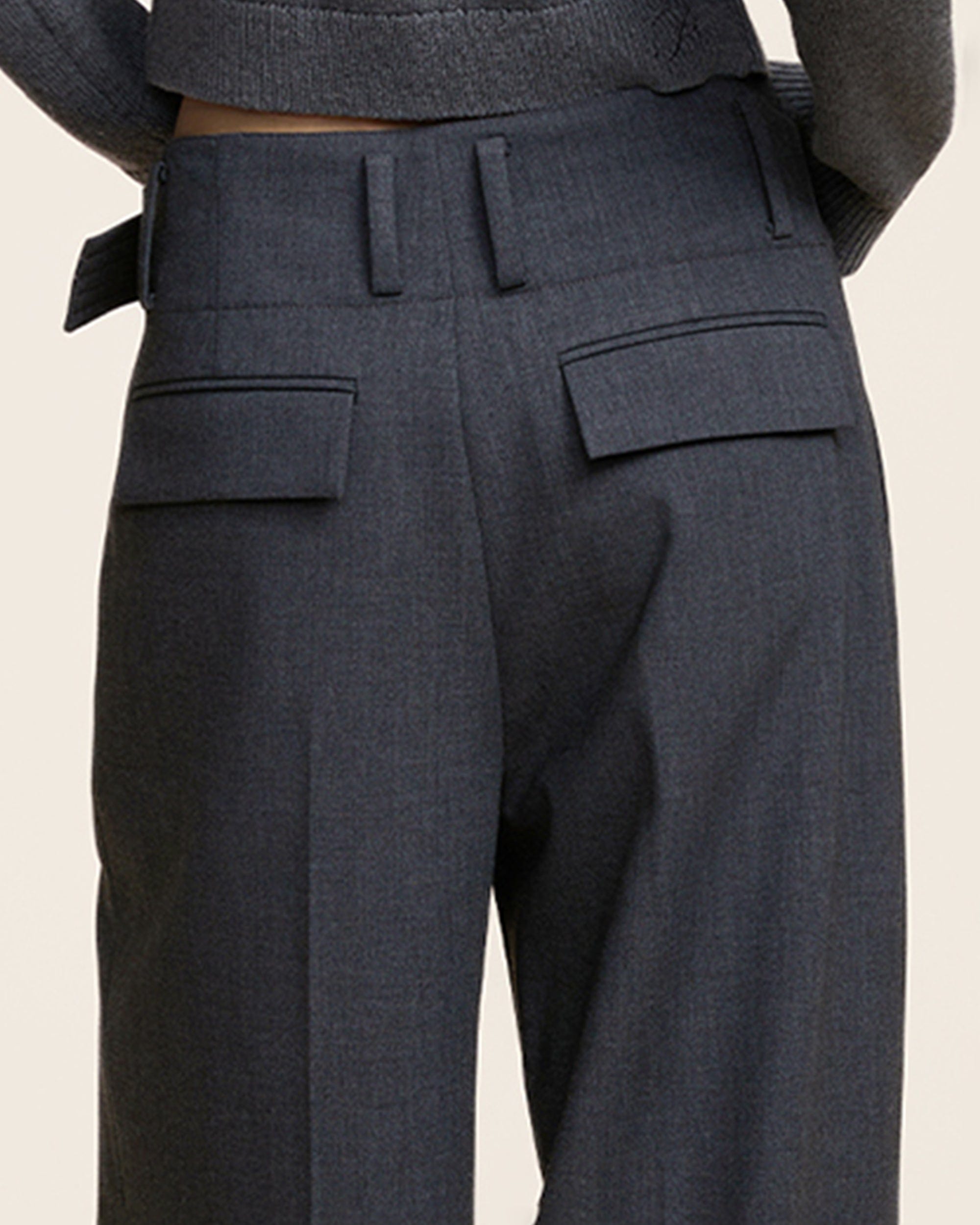 OPICLOTH Classic Pleated Belt Trousers