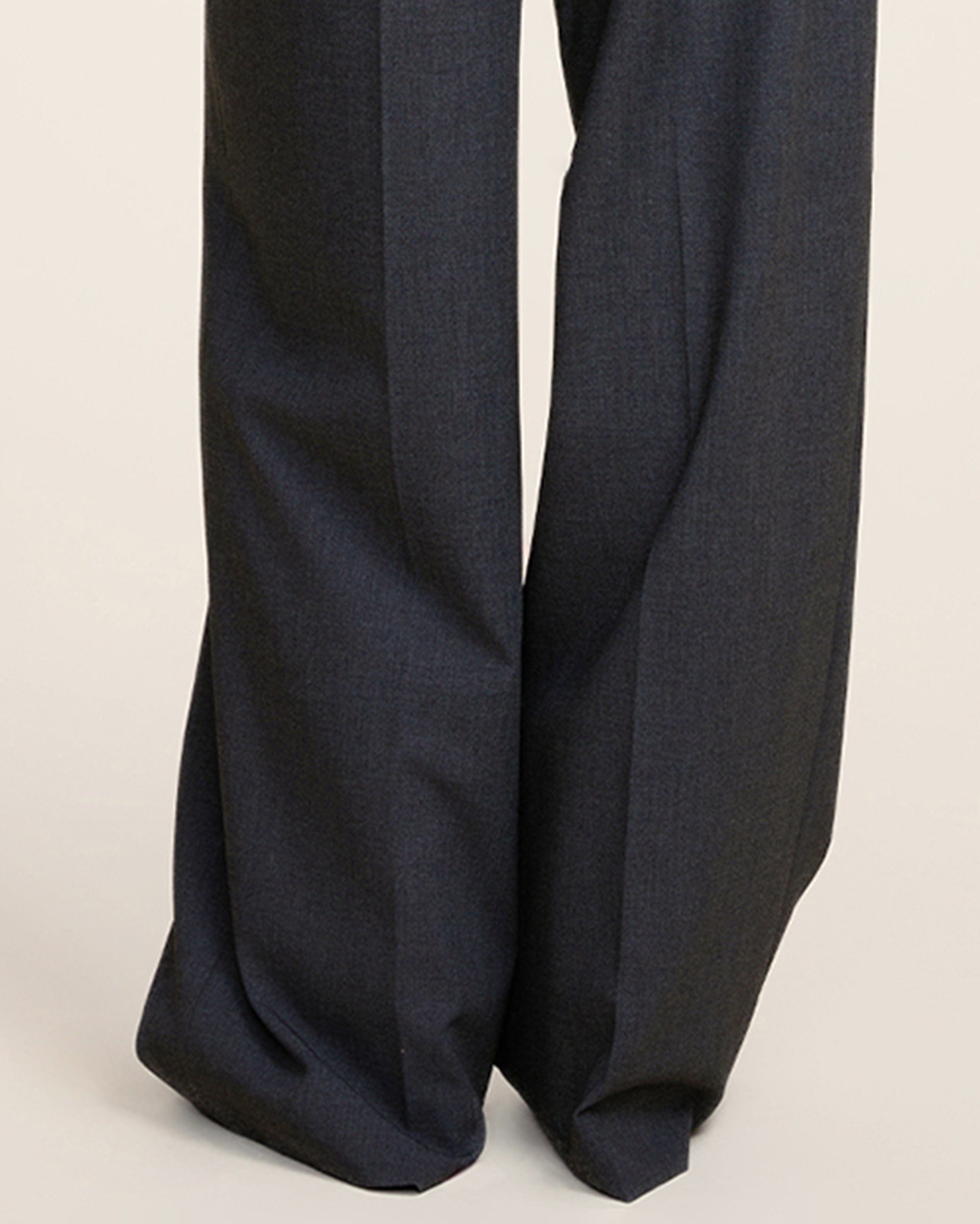 OPICLOTH Classic Pleated Belt Trousers