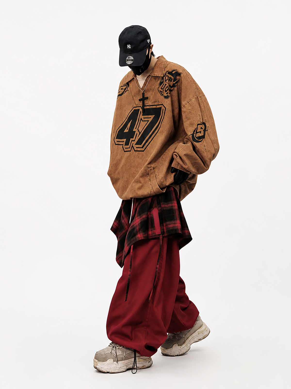 UUCSCC Washed Distressed Oversized V-Neck Sweatshirt