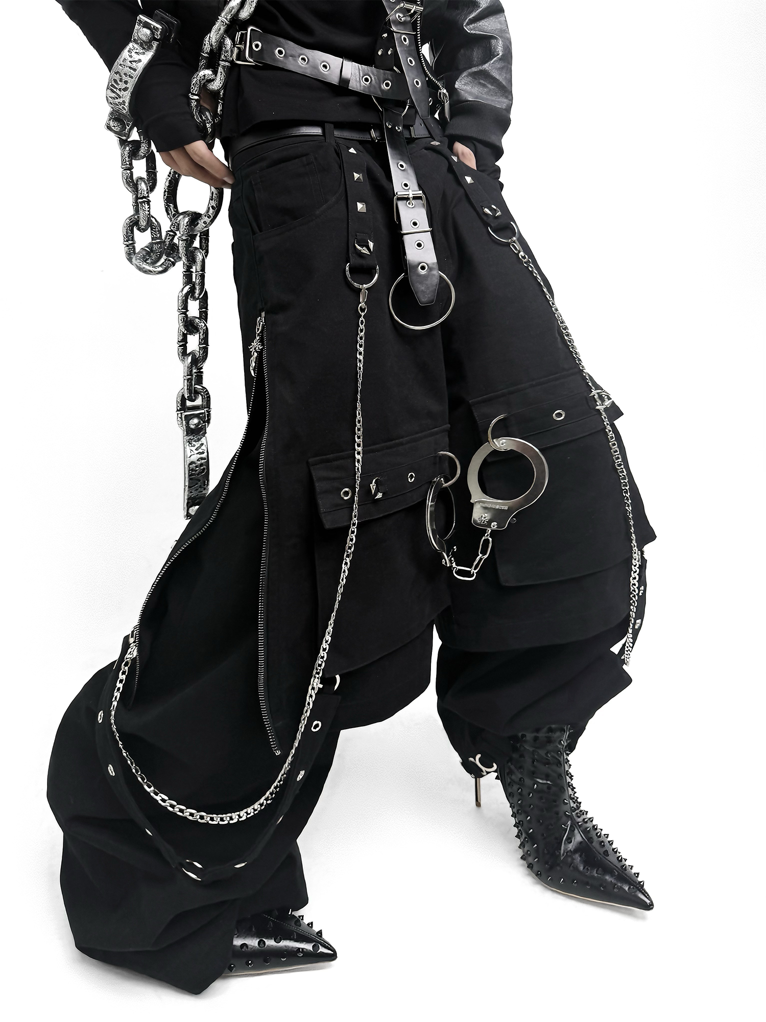 TH4SWE Punk Chain-Strap Cargo Pants