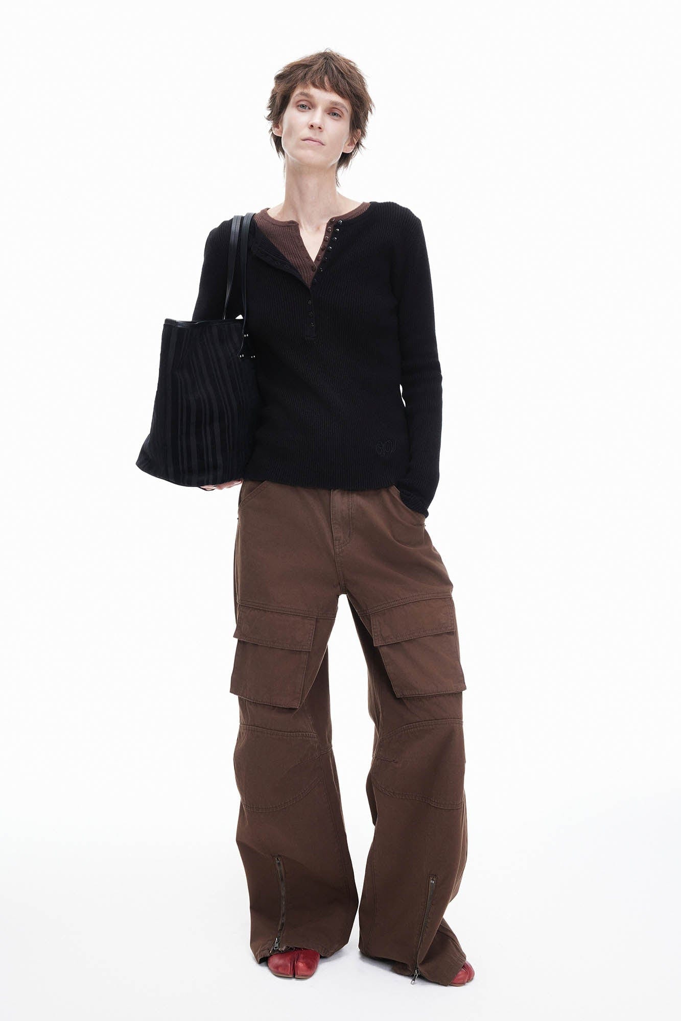 ARTIFICIAL WORLD Zip-Hem Multi-Pocket Wide-Leg Cargo