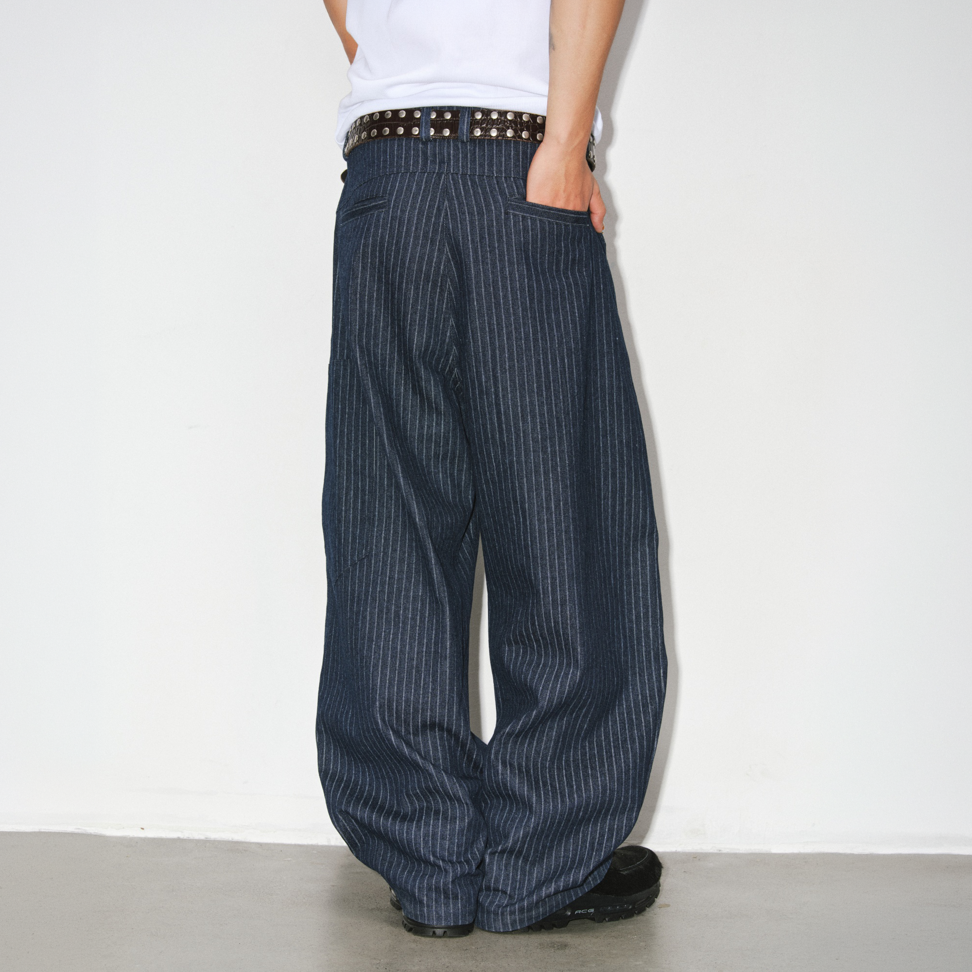NOVACAM Retro Pinstripe Curved Denim Trousers