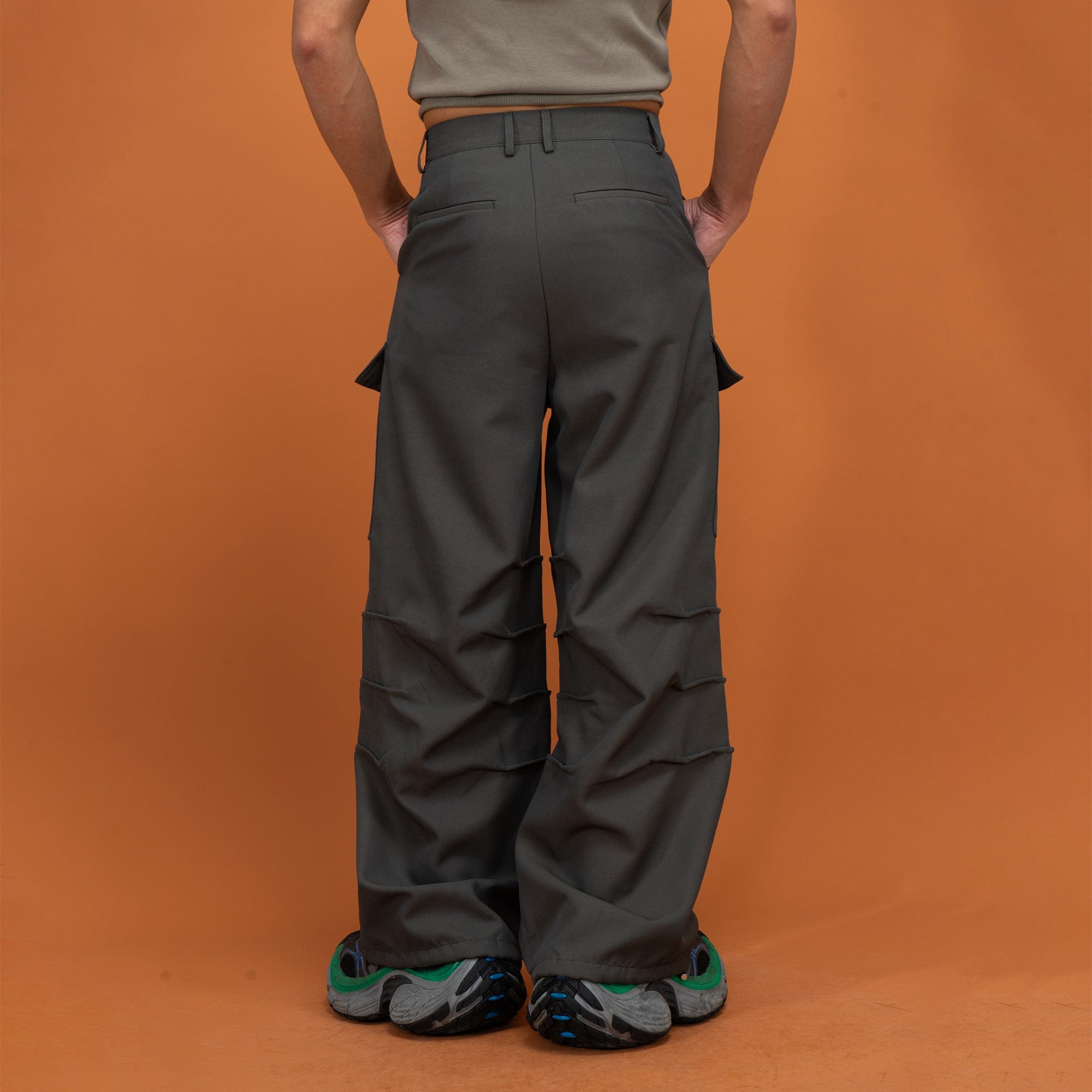 CLP Big-Pocket Crinkled Cargo Pants