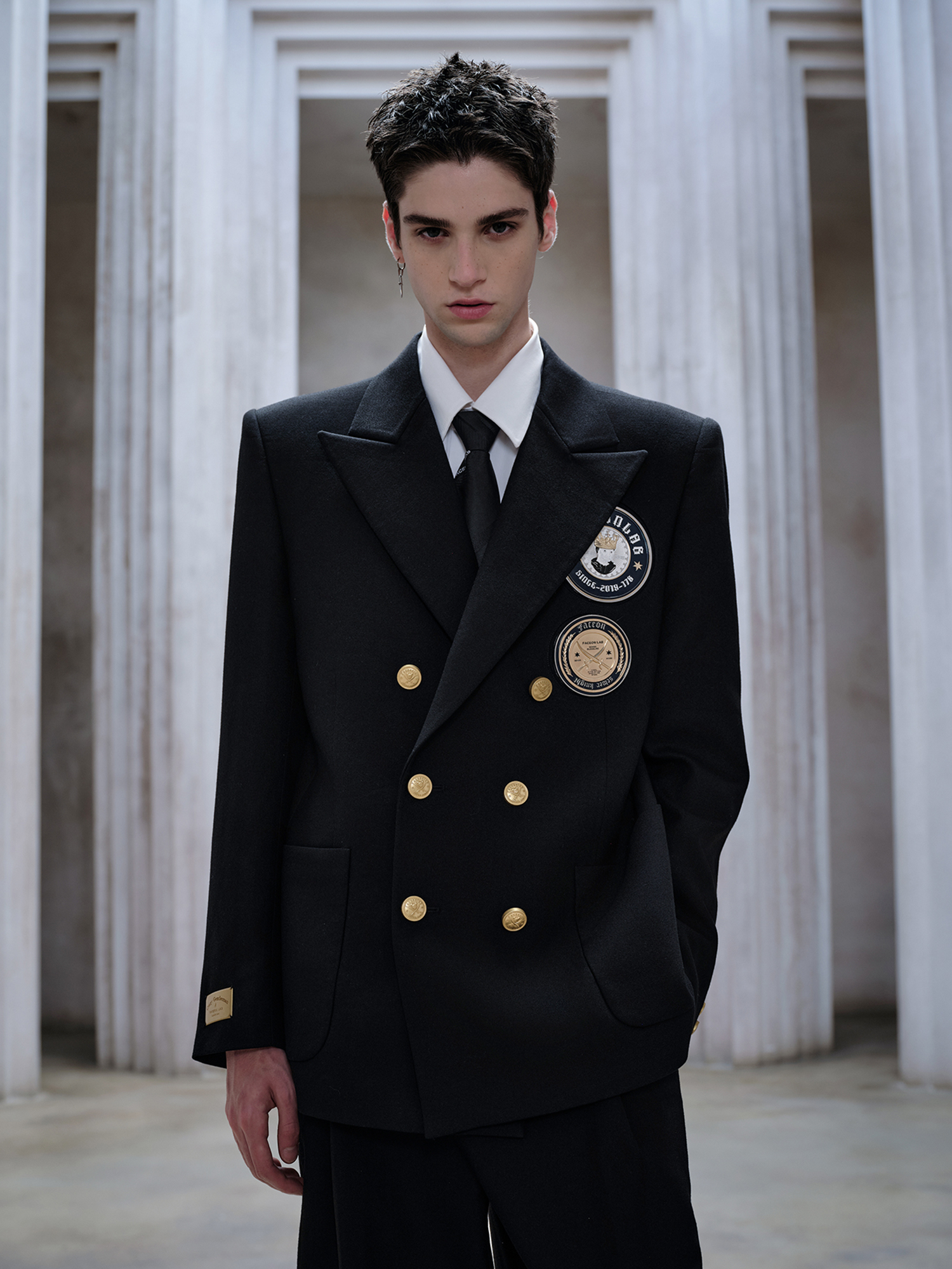 FACEONLAB Badge-Patch Double-Breasted Blazer