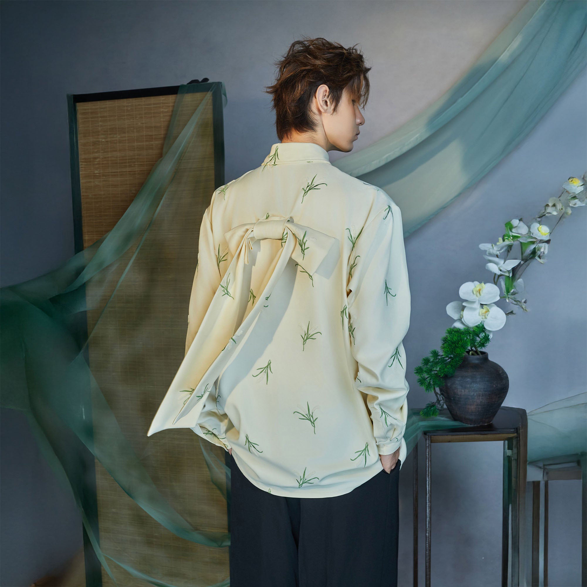 JIECHI Botanic Embroidery Bow Back Shirt, premium urban and streetwear designers apparel on PROJECTISR.com, JIECHI