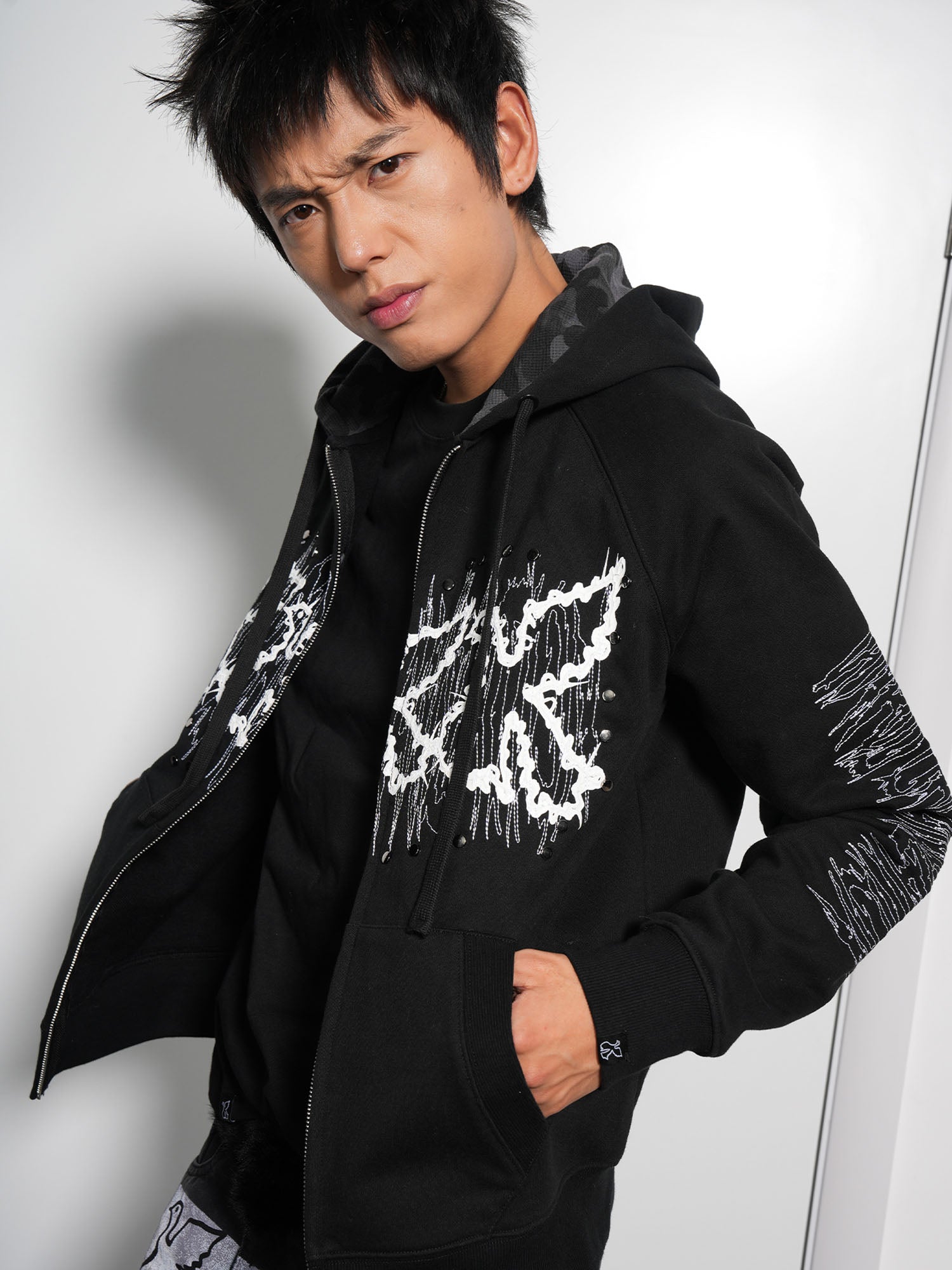 VINKID Dove Patch Chaos Stitch Zip-Up Hoodie