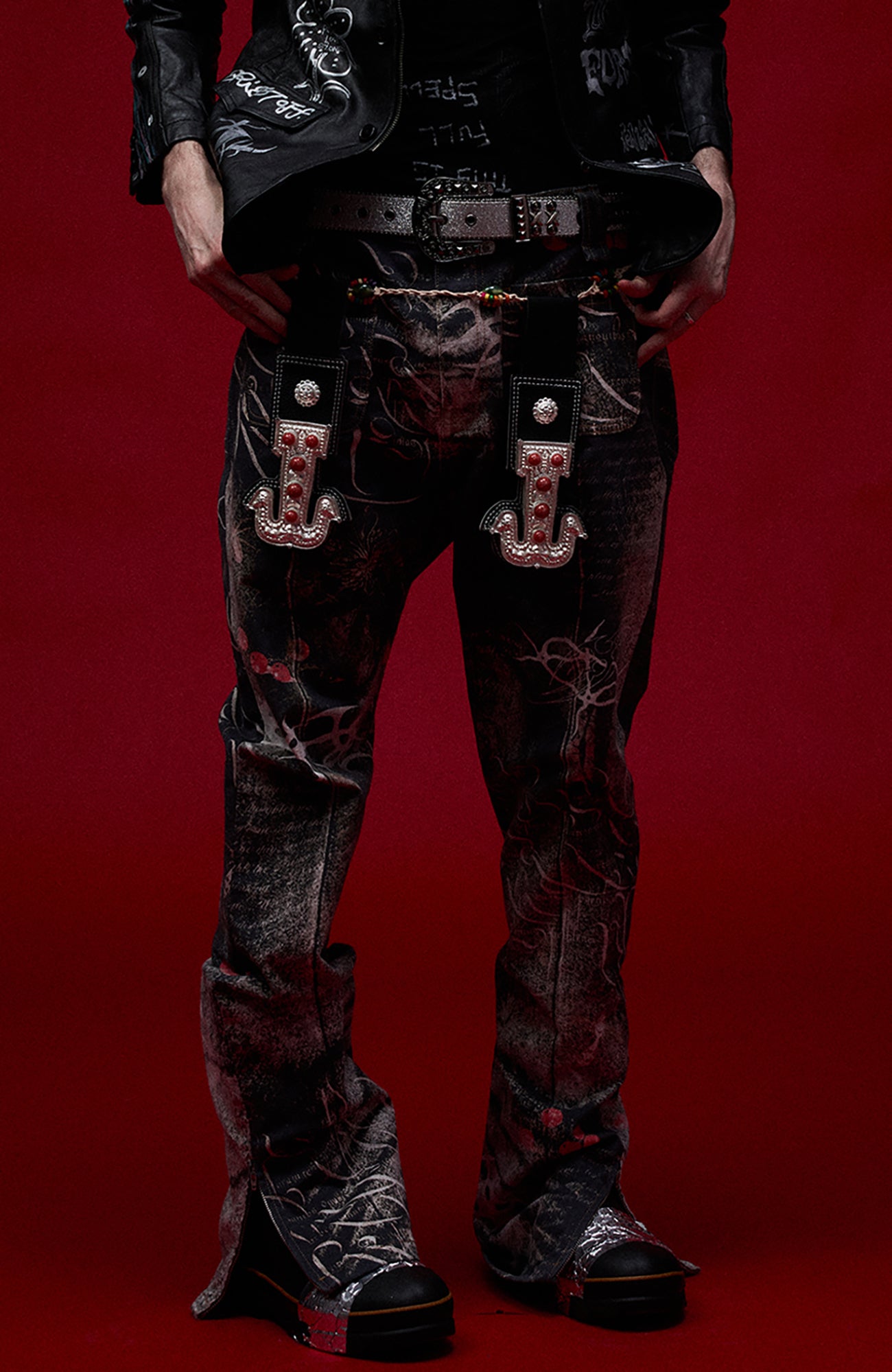 CYCYCY Full-Print Script Flared Jeans