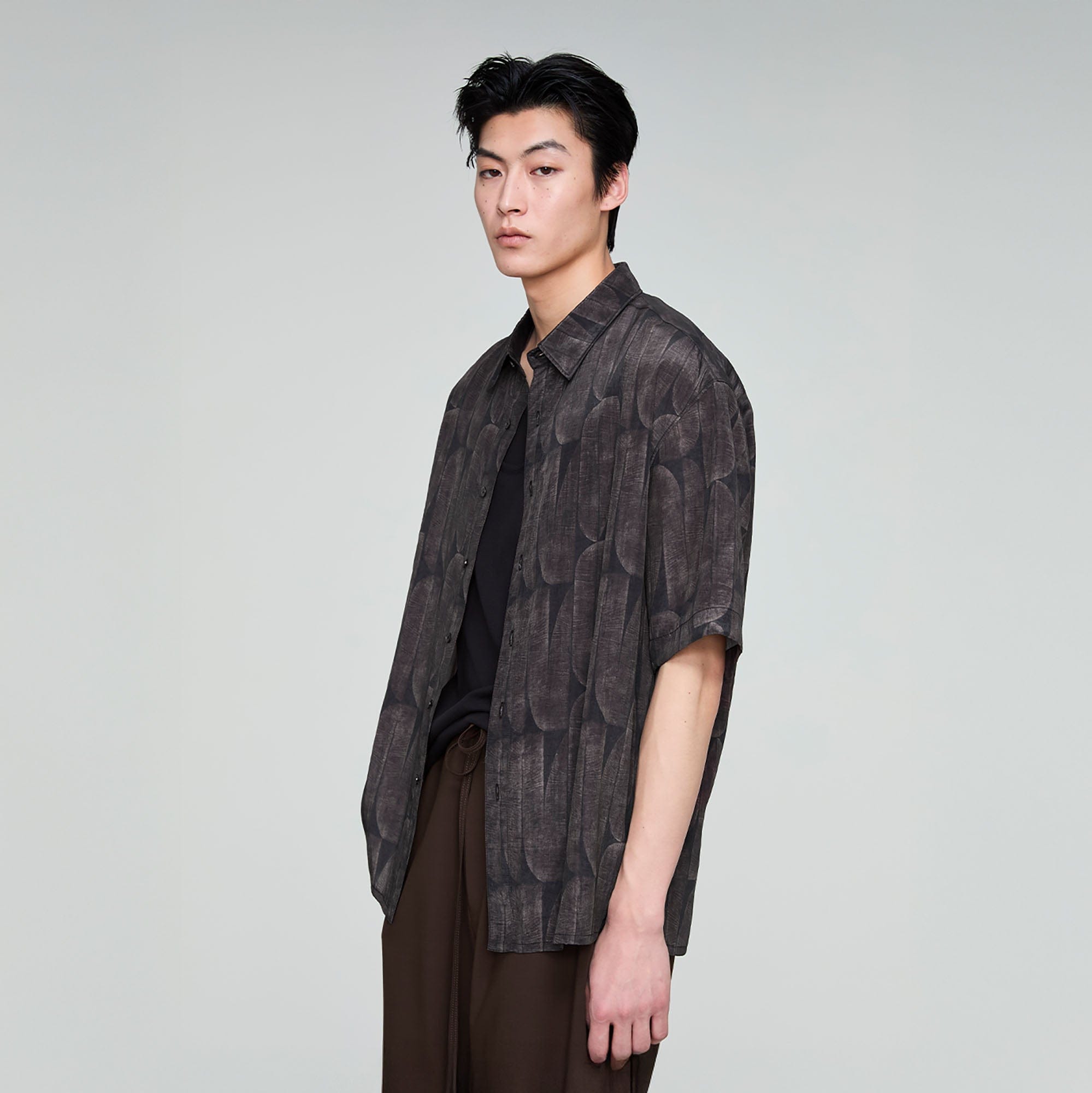 OPICLOTH Retro Textured Leaf Full-Print Half Shirt, premium urban and streetwear designers apparel on PROJECTISR.com, OPICLOTH