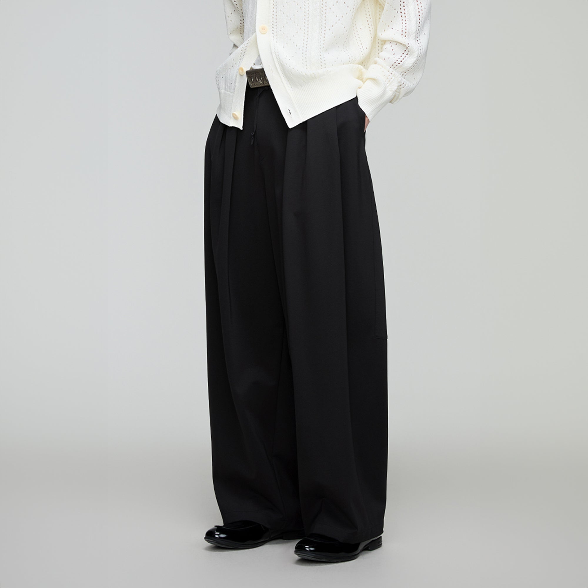 OPICLOTH Pleated Drawstring Oversized Pants