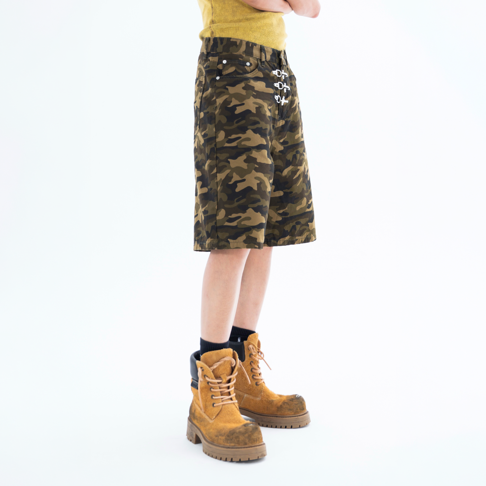 CLP Retro Camo Metal Clasp Denim Shorts