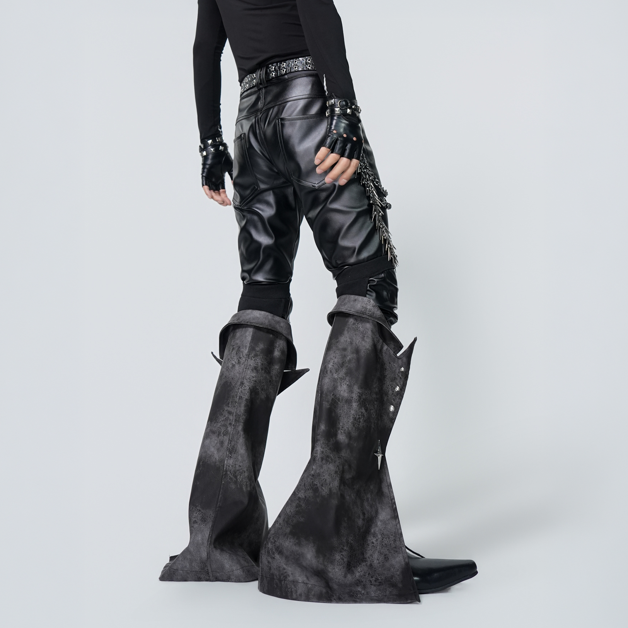 VE2 Detachable Flared Faux Leather Pants