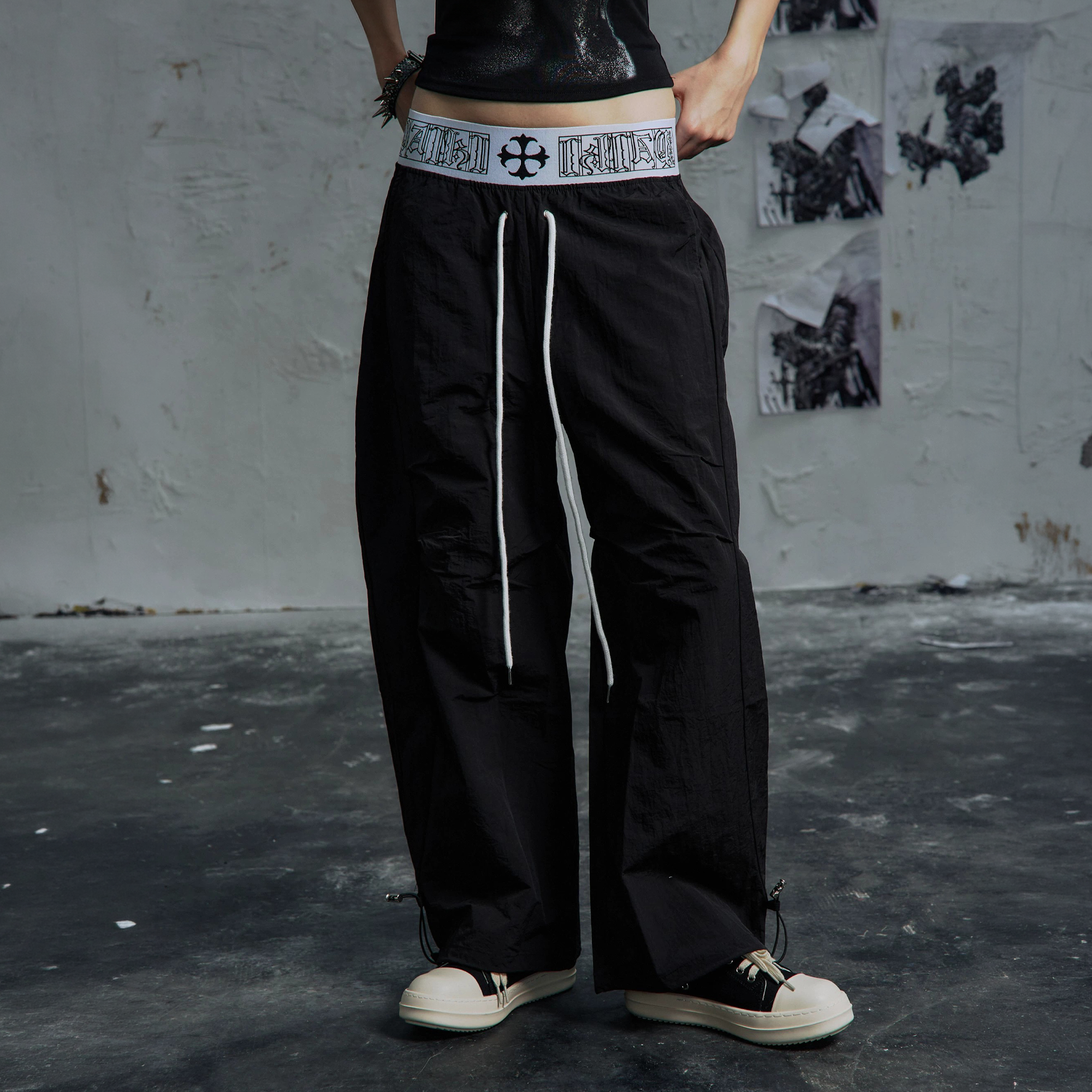 PAIKI Double-Waist Parachute Curved Pants
