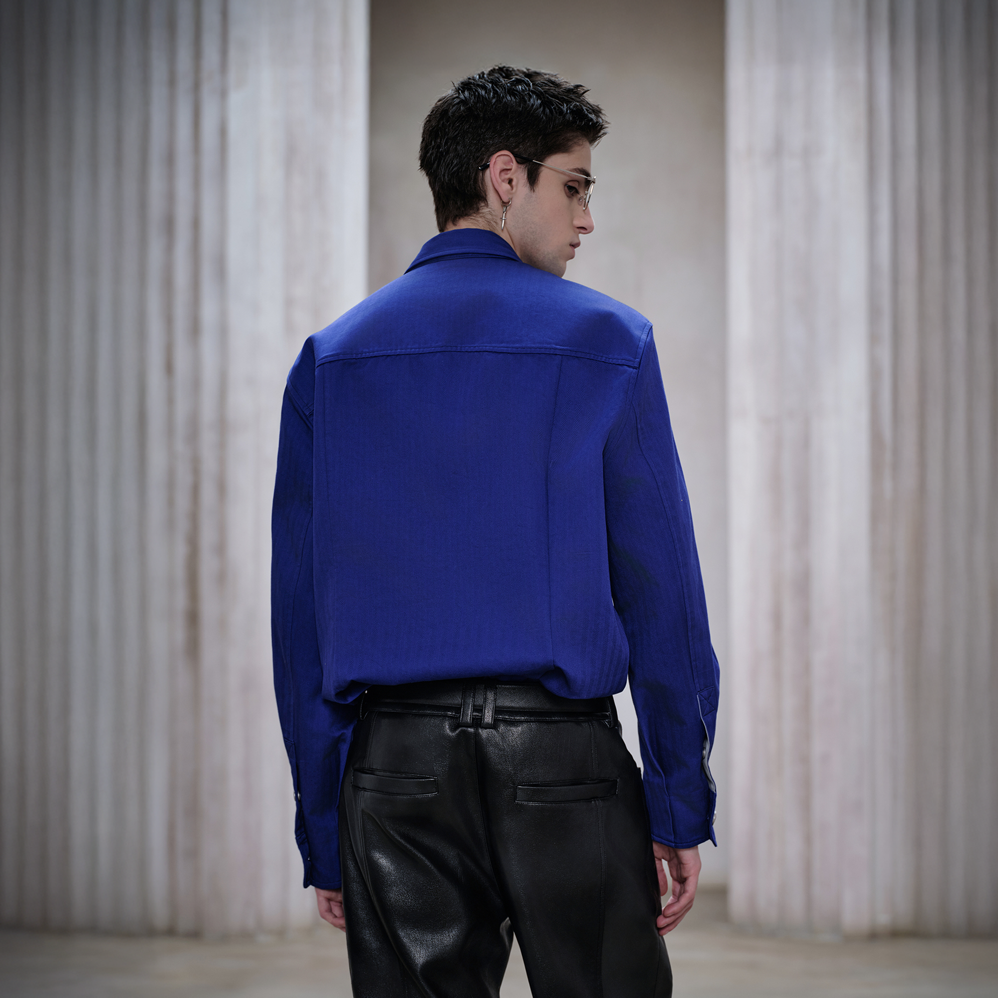 FACEONLAB Mental-Button Embroidered Badge-Patch Shirt Blue