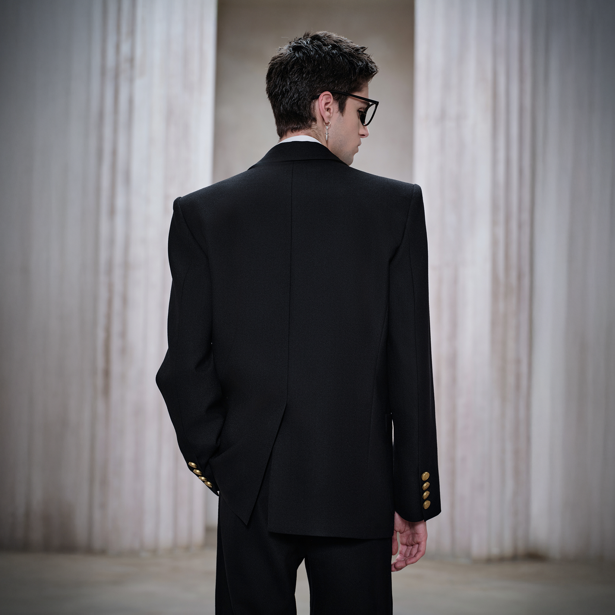 FACEONLAB Badge-Patch Double-Breasted Blazer