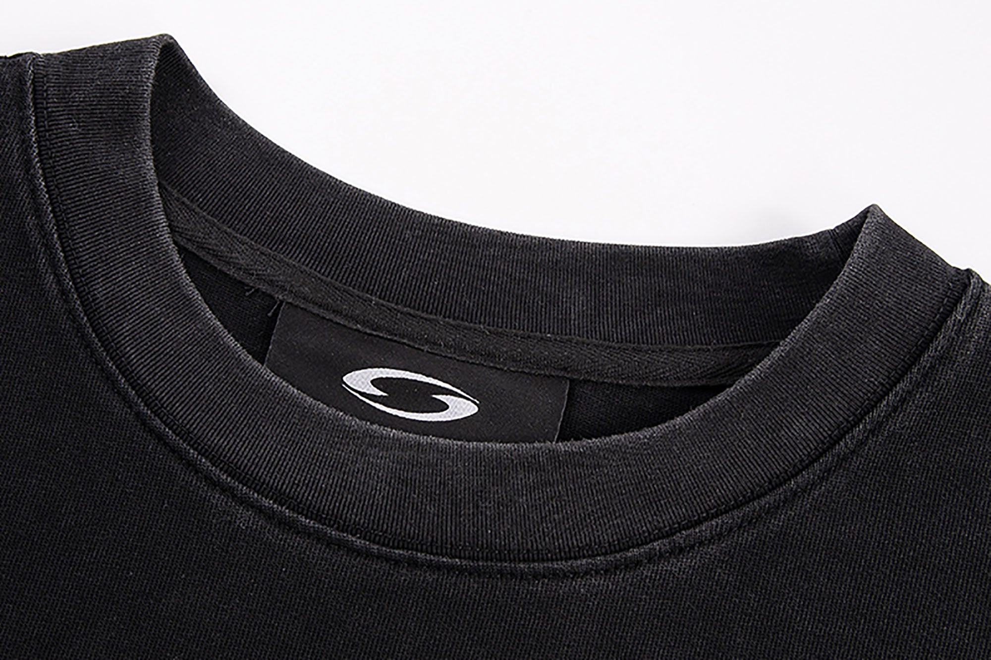 F2CE Gothic Knight Graphic Long-Sleeve Tee