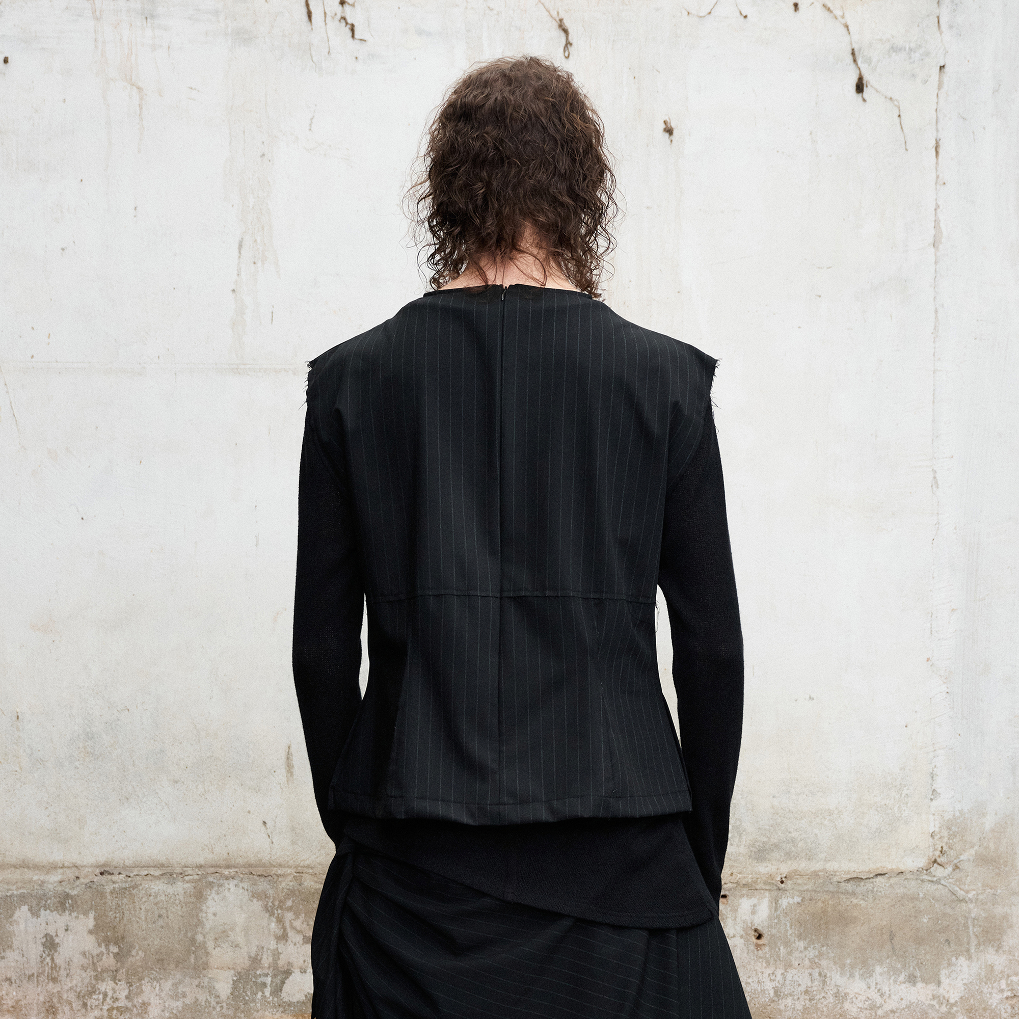 ILNya Nieternite Nifutur Paneled Pinstripe Drape Neck Vest