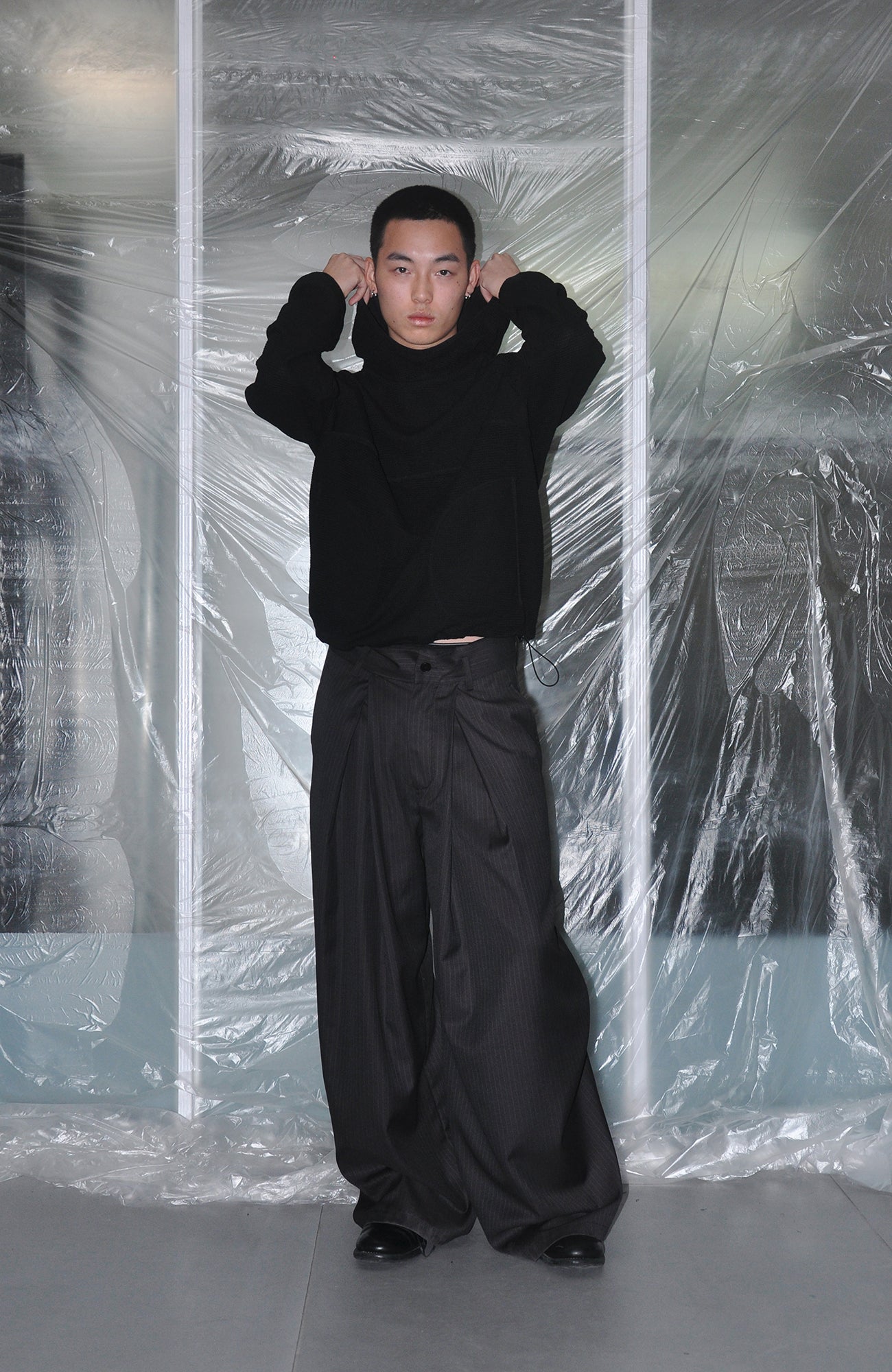 7440 37 1 Pleated Pinstripe Trousers