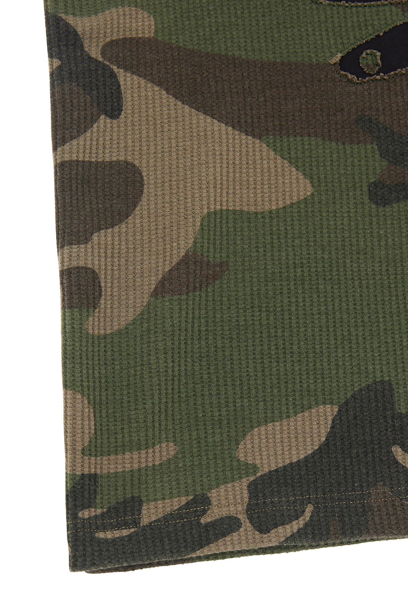 RELABEL Camo Detachable Hood Skeleton Graphic Tee