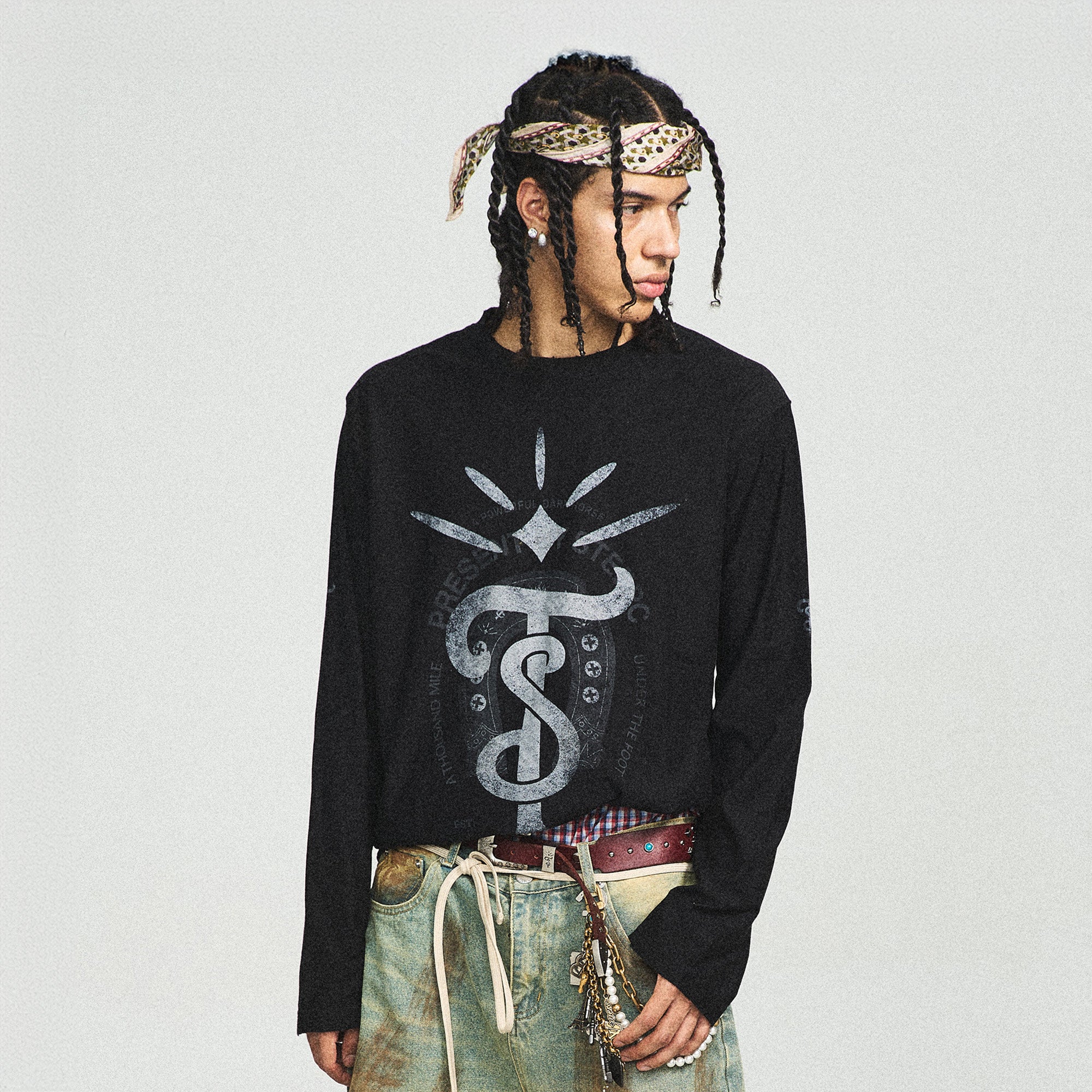 STEEPC Totem Ripped Edge Long-Sleeve Tee